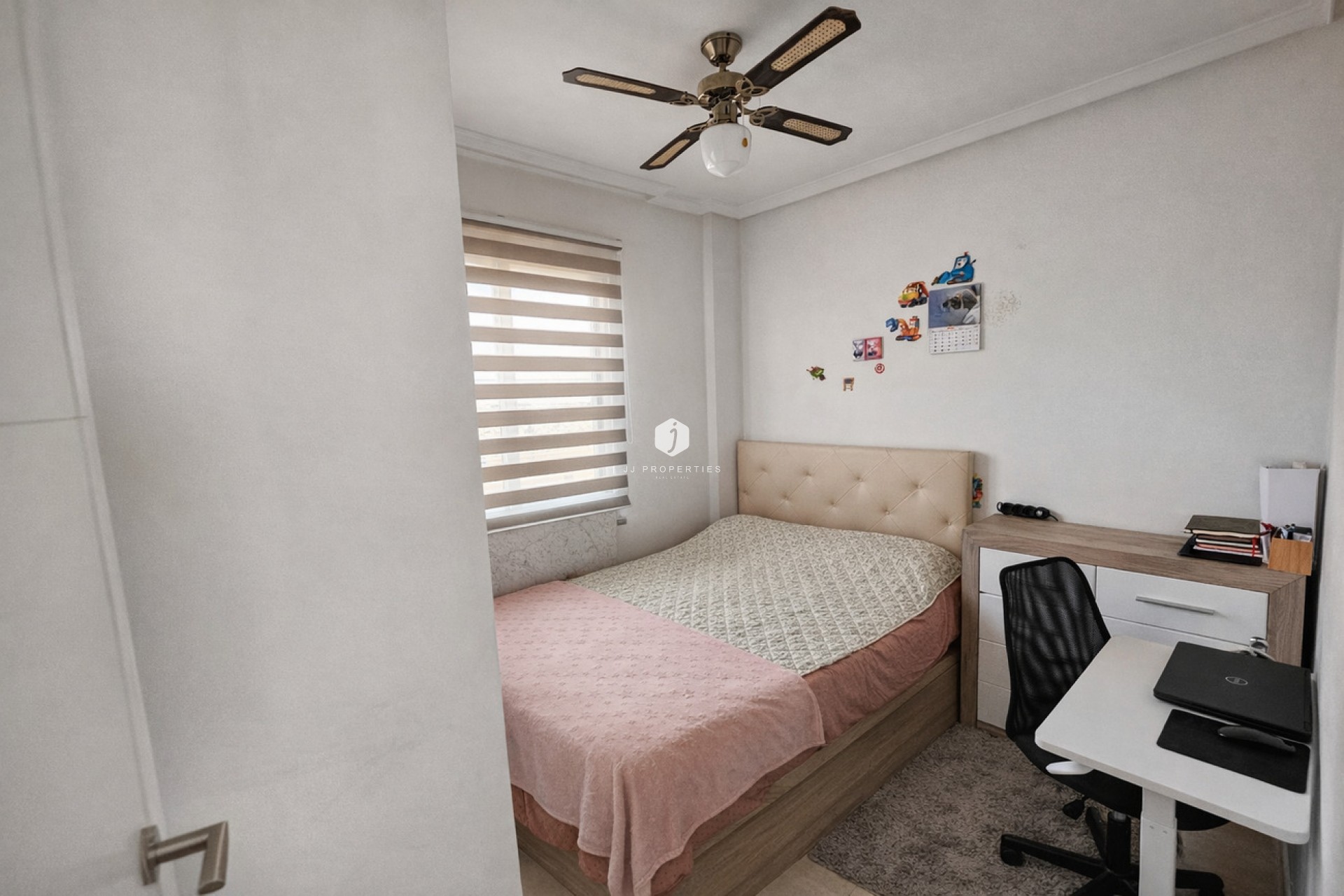 Resale - Apartment / flat -
Lomas de Caboroig - Costa Blanca