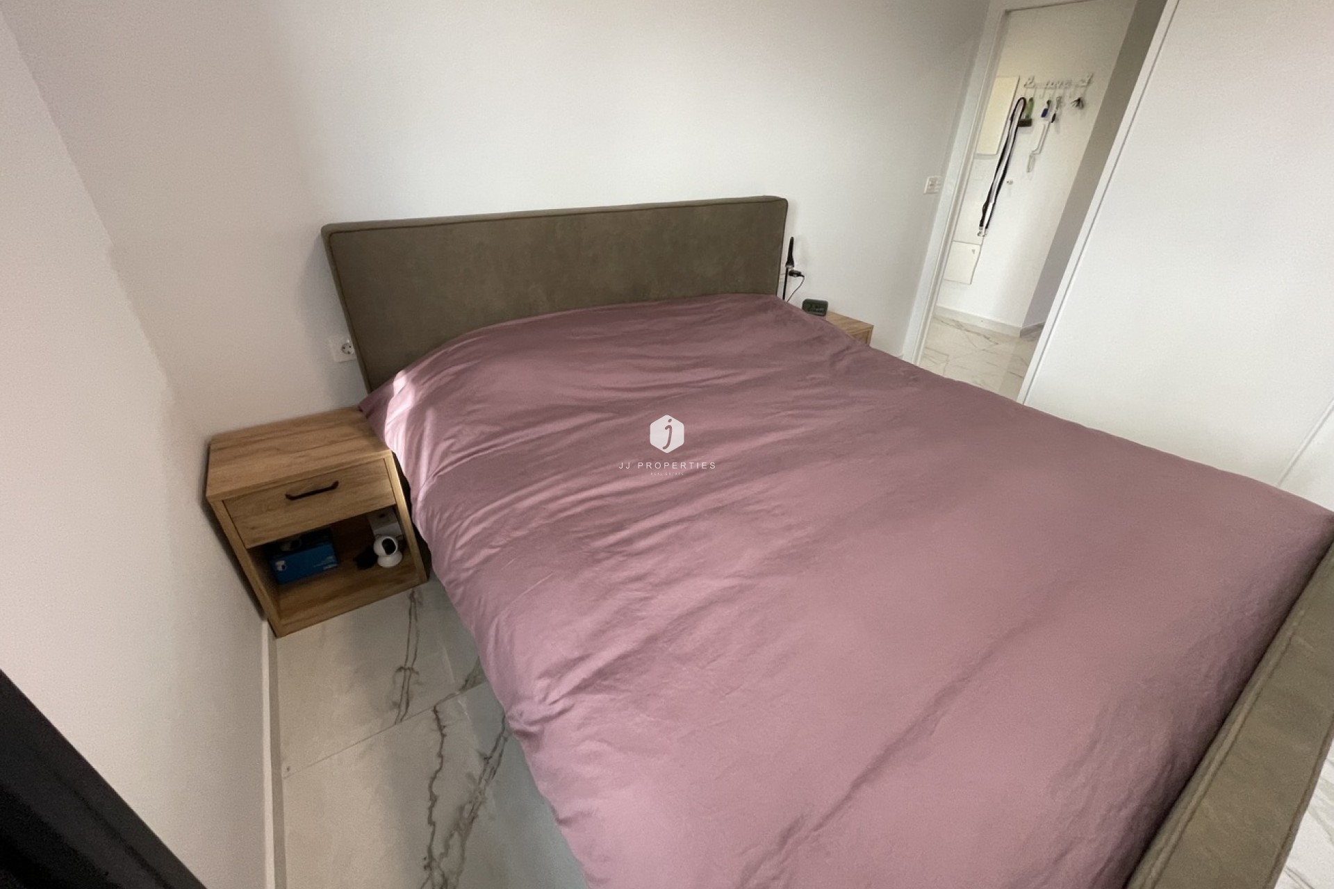 Resale - Apartment / flat -
Los Altos - Costa Blanca