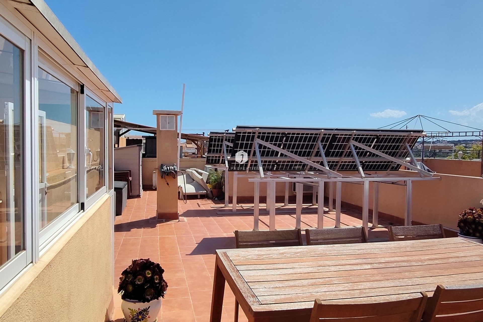Resale - Apartment / flat -
Los Altos - Costa Blanca