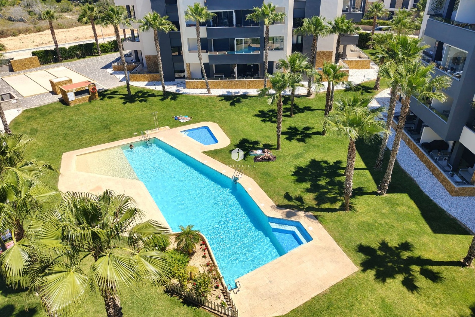 Resale - Apartment / flat -
Los Altos - Costa Blanca