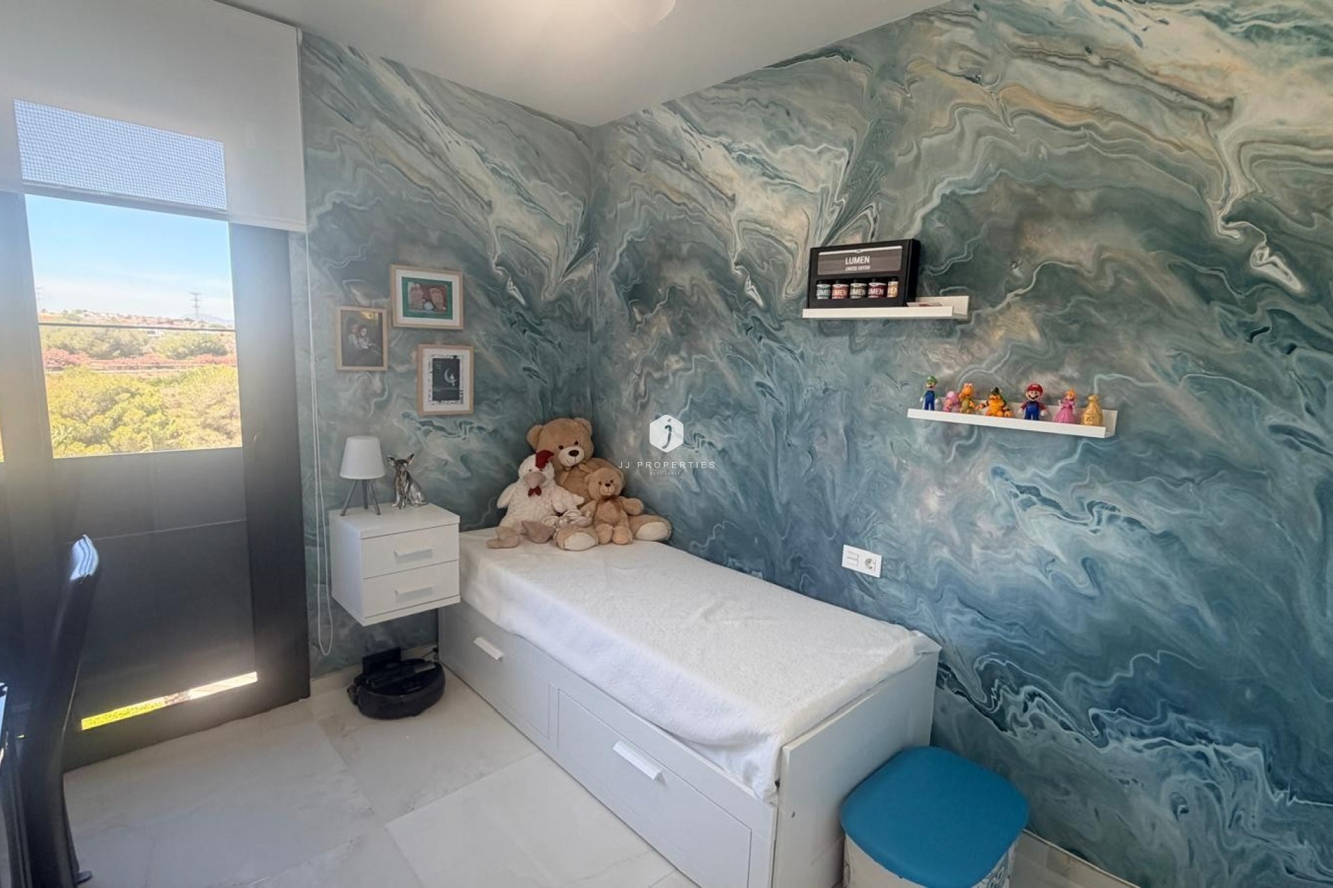 Resale - Apartment / flat -
Los Altos - Costa Blanca
