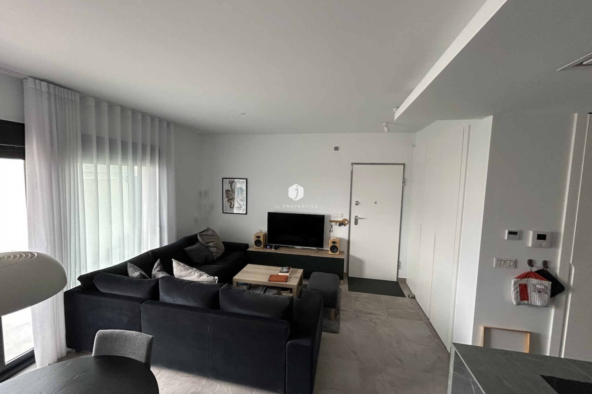 Resale - Apartment / flat -
Los Balcones - Costa Blanca