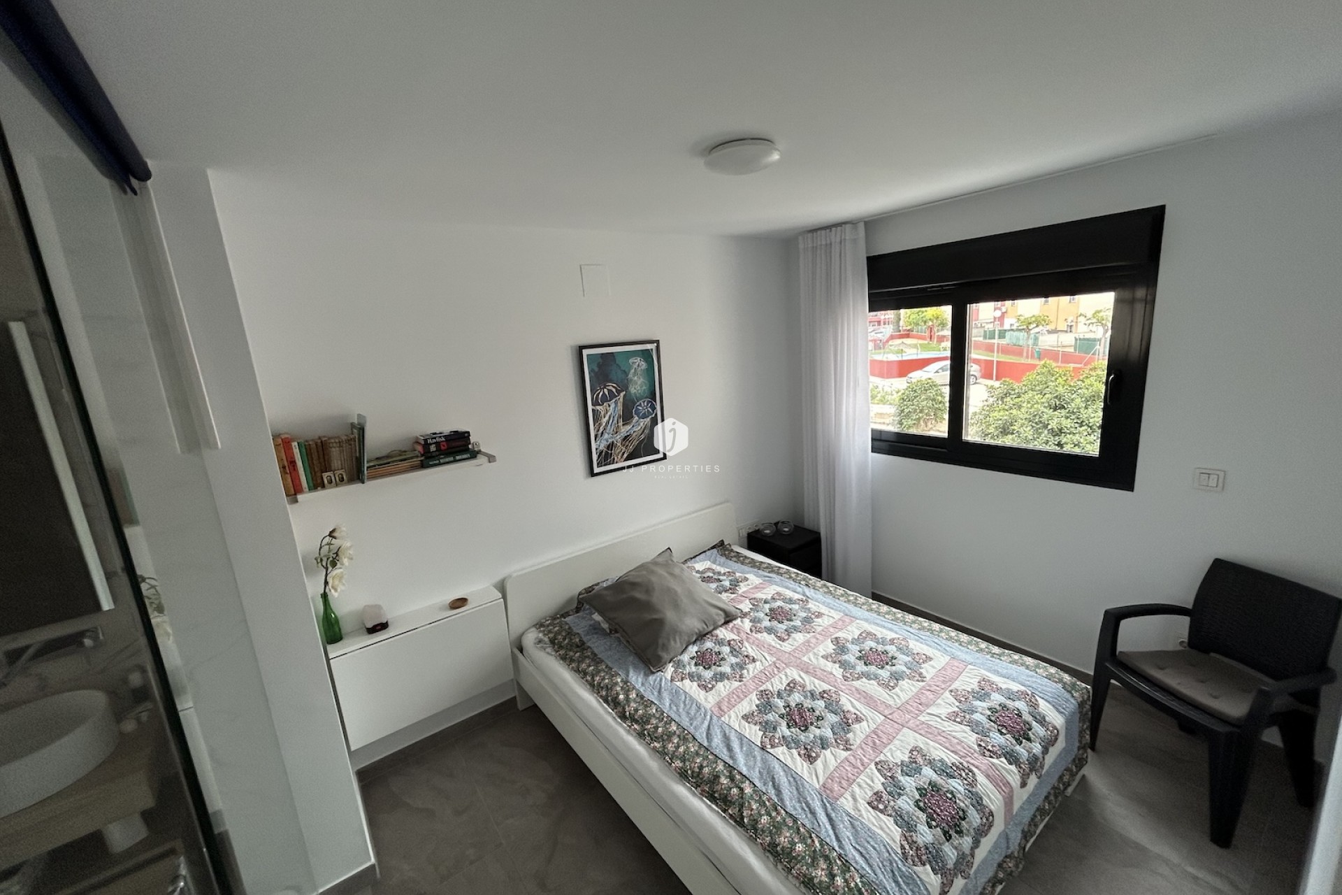 Resale - Apartment / flat -
Los Balcones - Costa Blanca