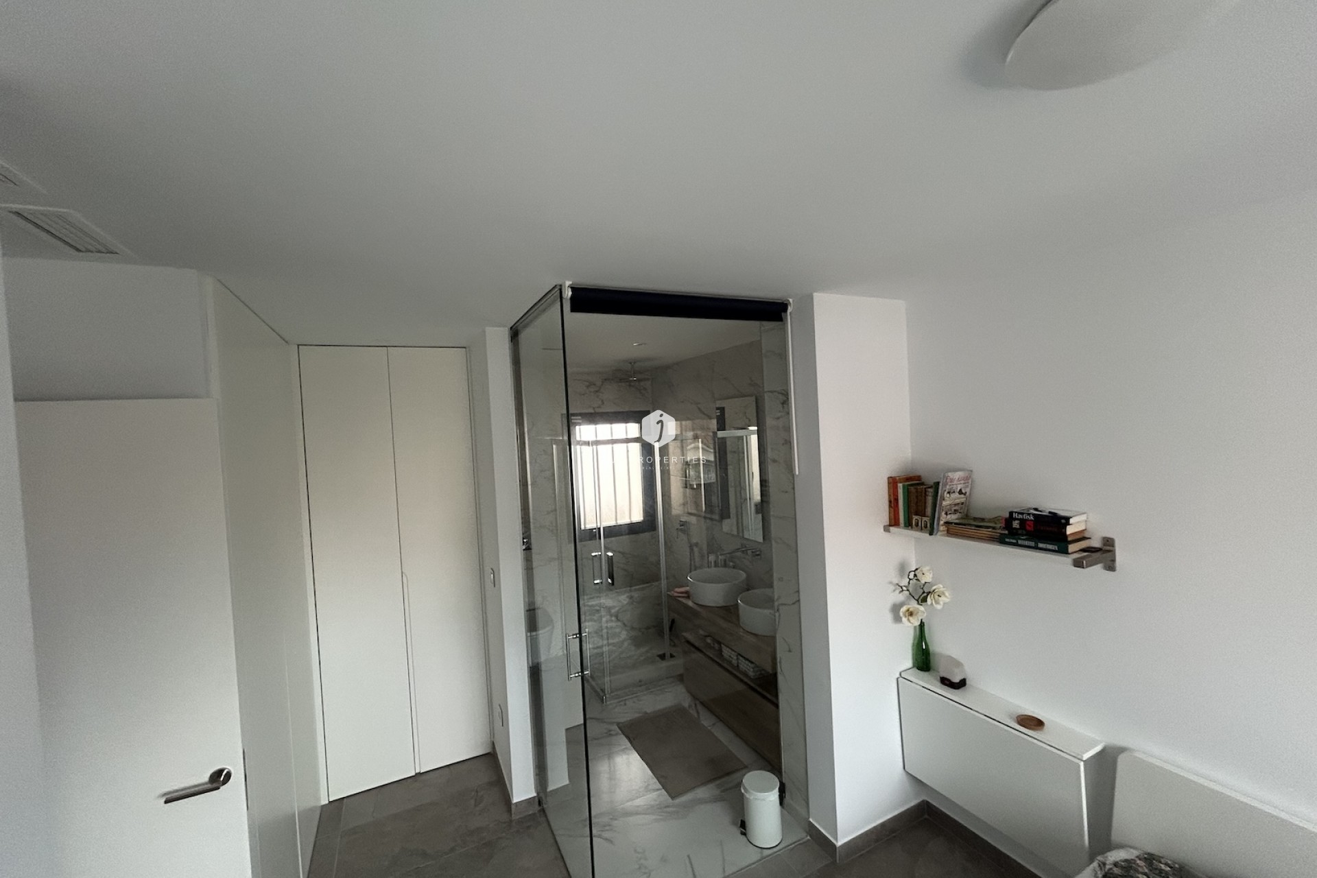 Resale - Apartment / flat -
Los Balcones - Costa Blanca