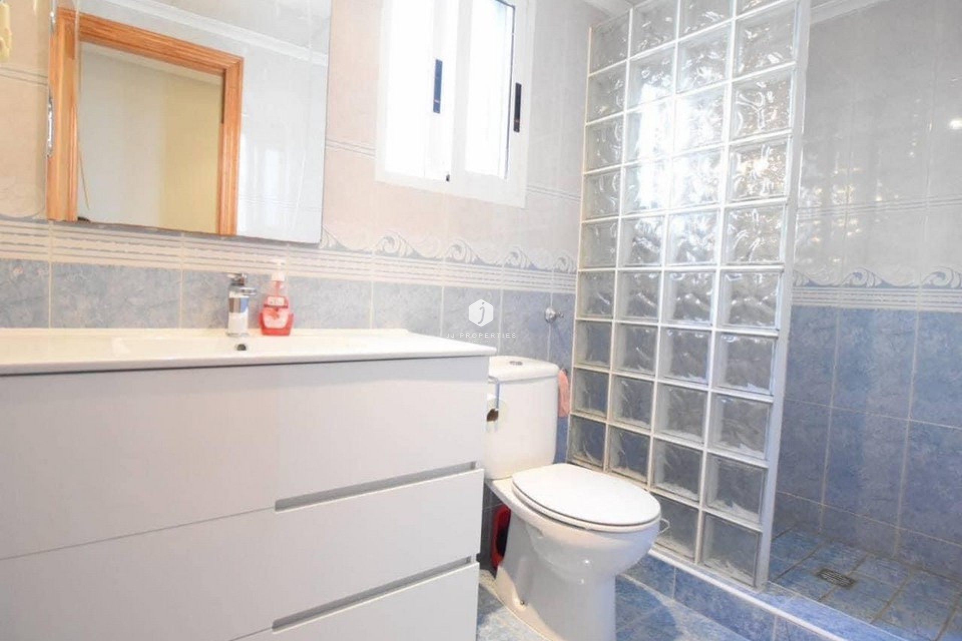 Resale - Apartment / flat -
Los Montesinos - Costa Blanca