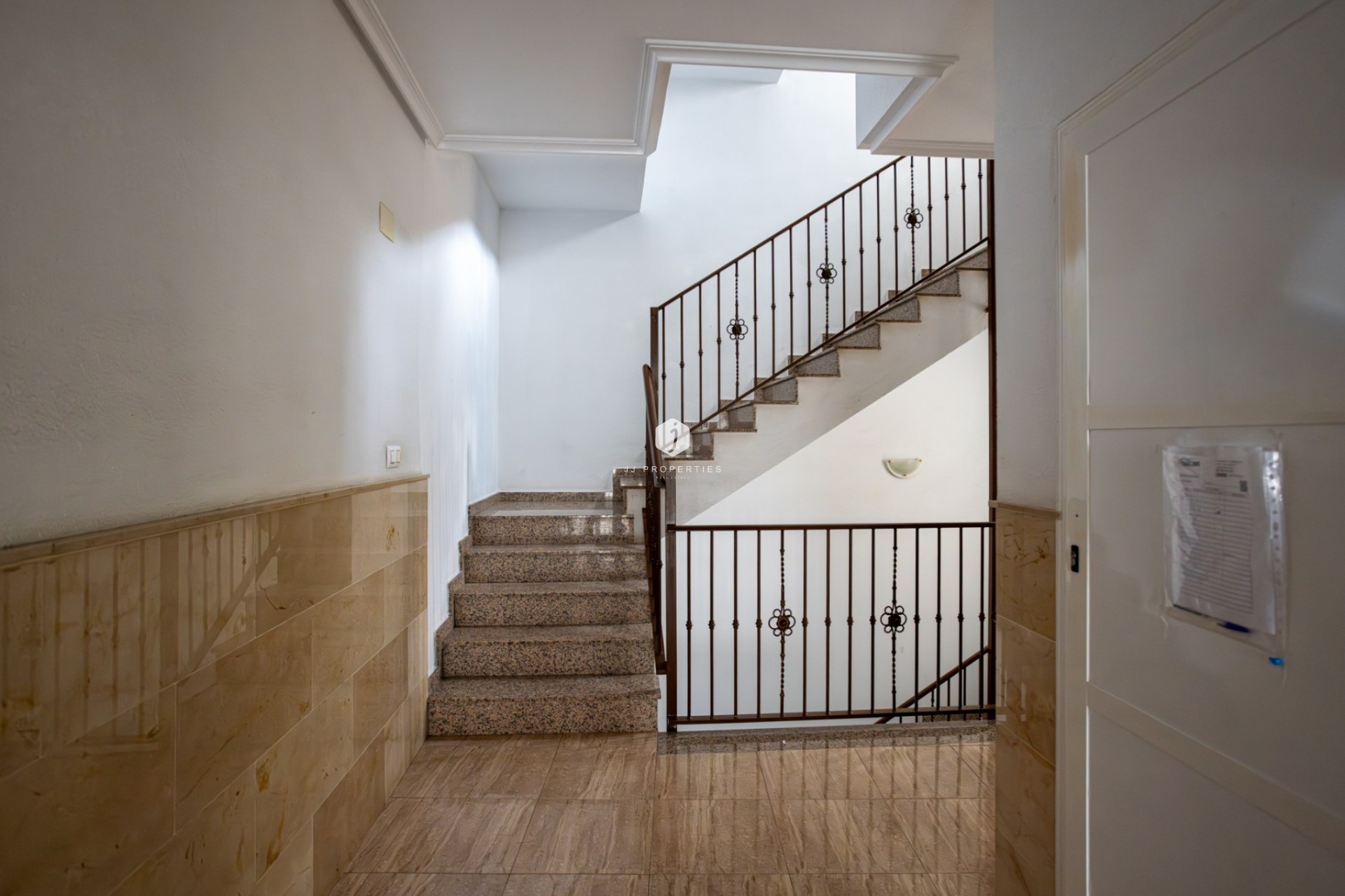 Resale - Apartment / flat -
Los Montesinos - Costa Blanca