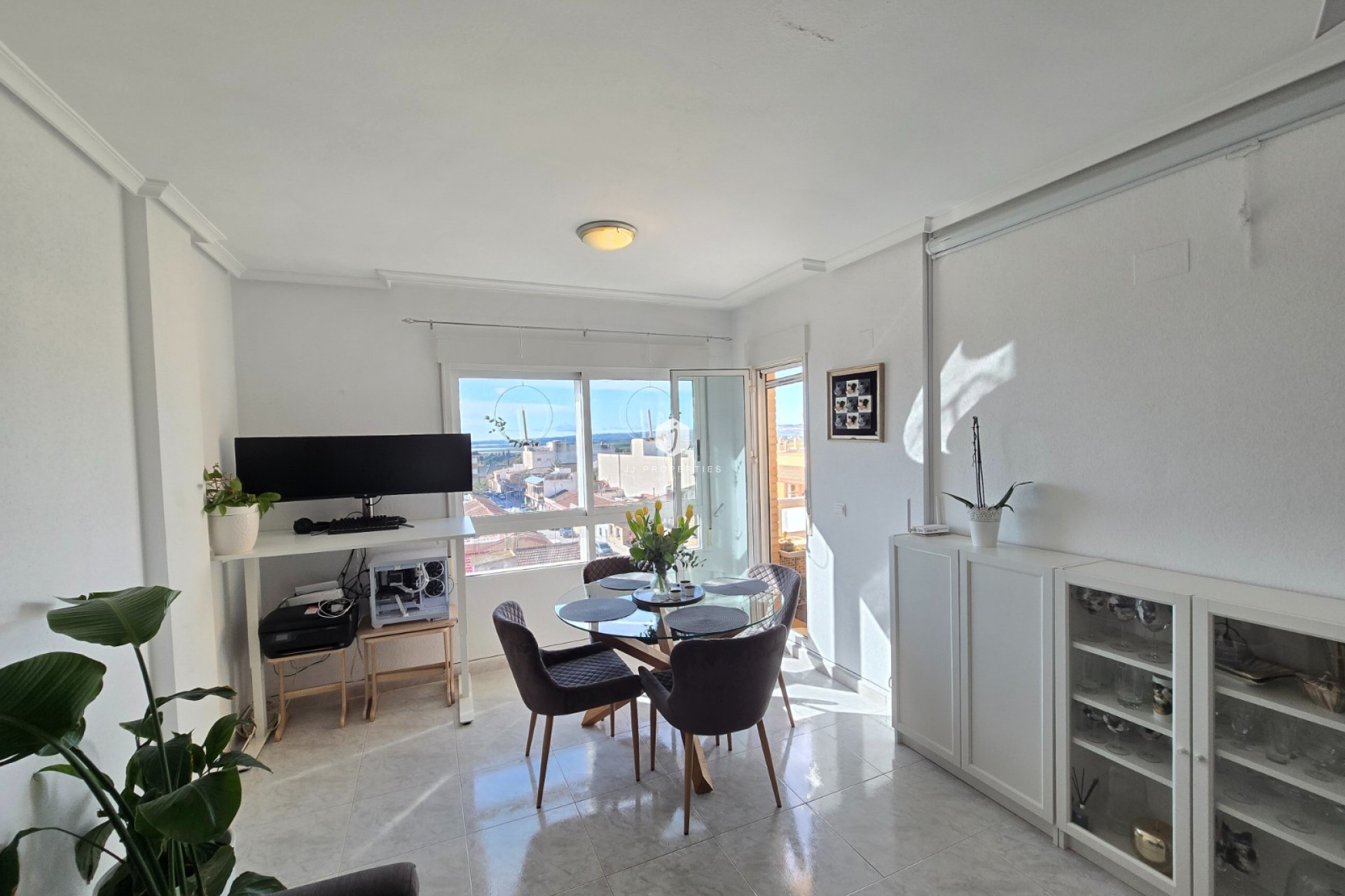 Resale - Apartment / flat -
Los Montesinos - Costa Blanca