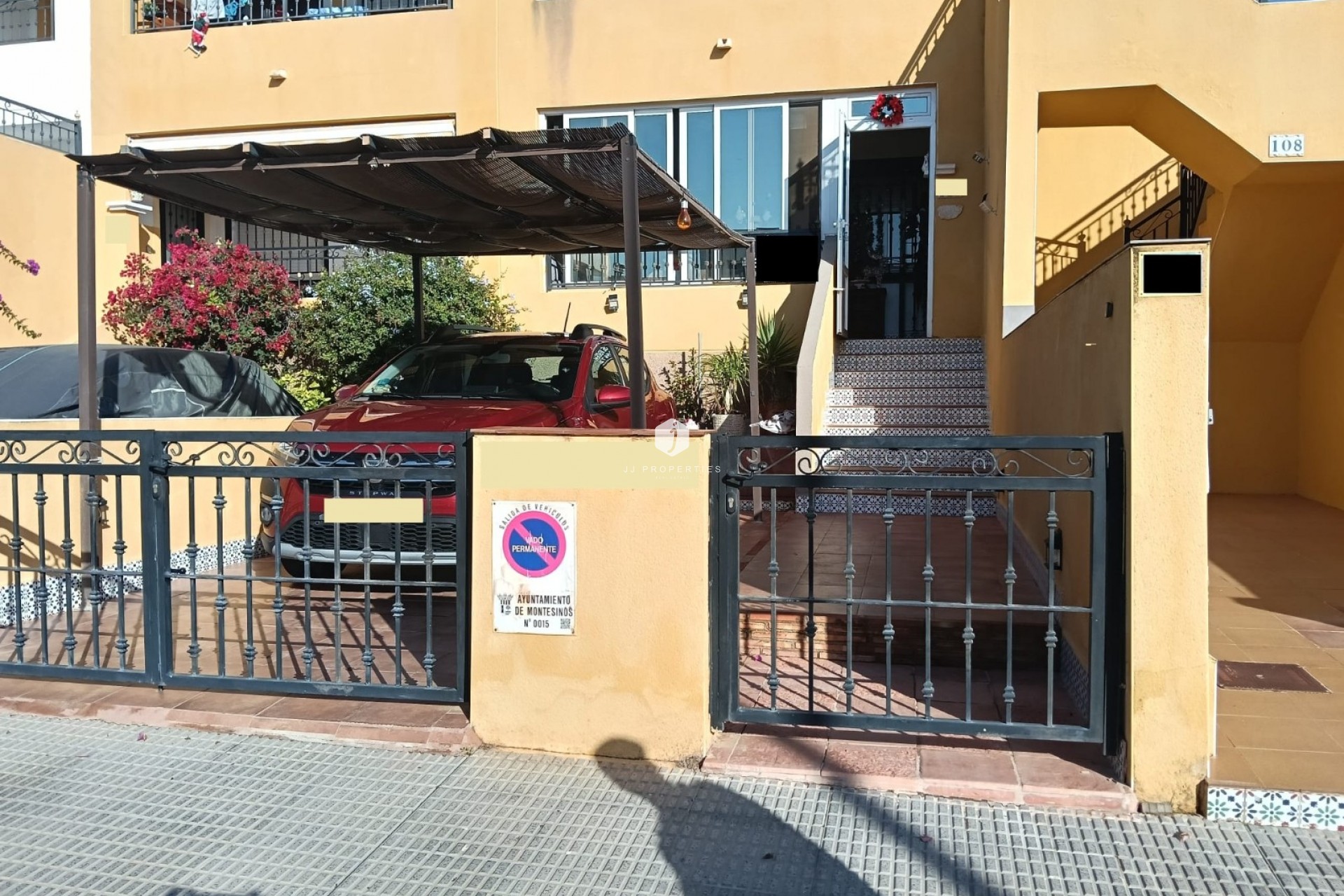 Resale - Apartment / flat -
Los Montesinos - Costa Blanca
