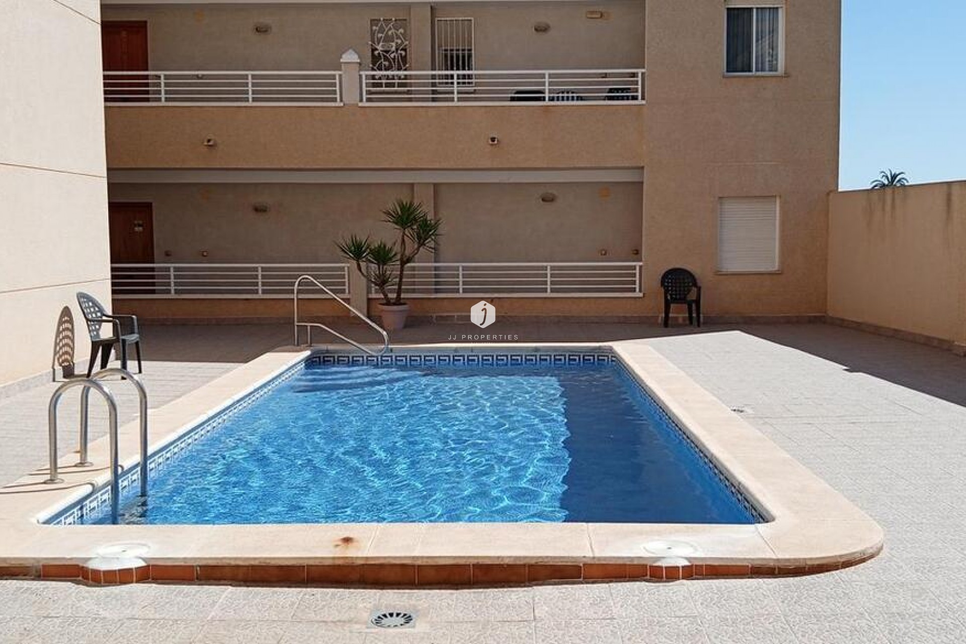 Resale - Apartment / flat -
Los Montesinos - PUEBLO CENTRO
