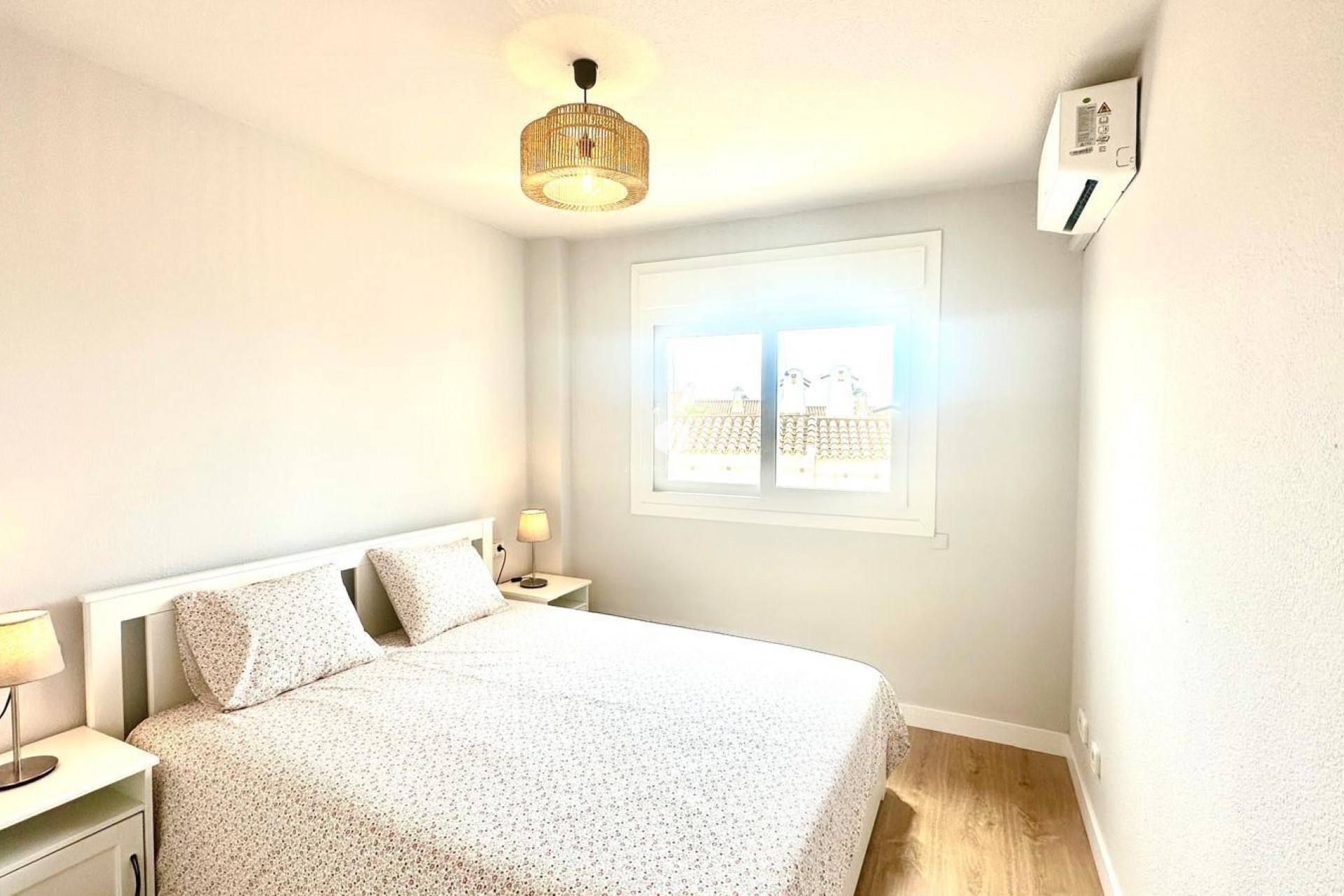 Resale - Apartment / flat -
Orihuela Costa - Campoamor