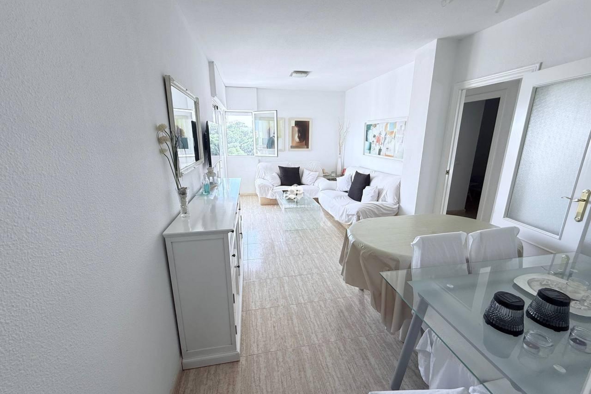 Resale - Apartment / flat -
Orihuela Costa - Campoamor