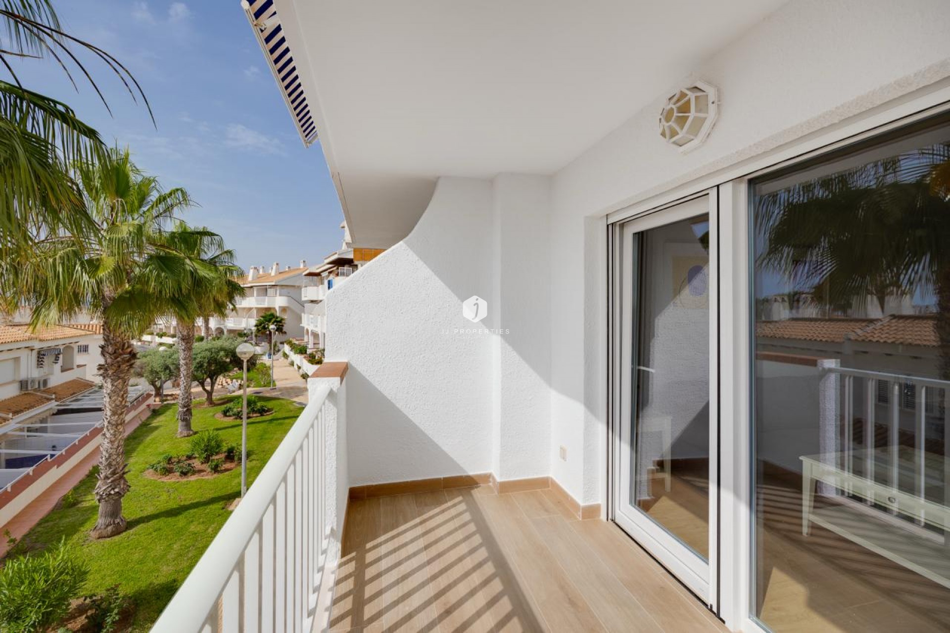 Resale - Apartment / flat -
Orihuela Costa - Costa Blanca