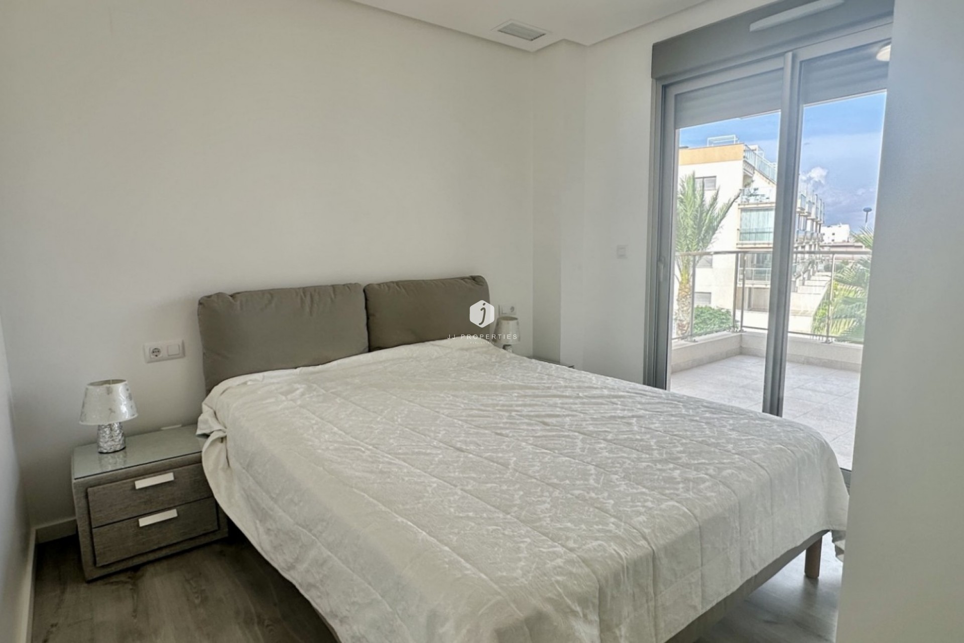 Resale - Apartment / flat -
Orihuela Costa - Costa Blanca