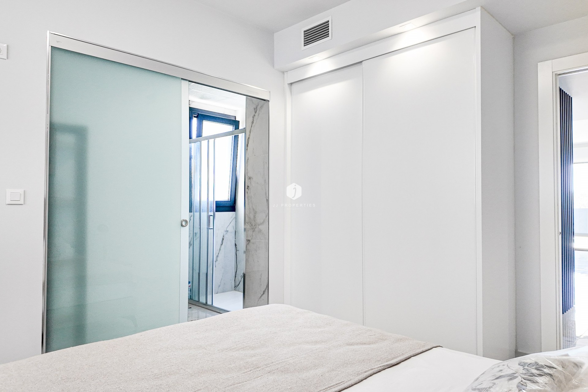 Resale - Apartment / flat -
Orihuela Costa - Costa Blanca