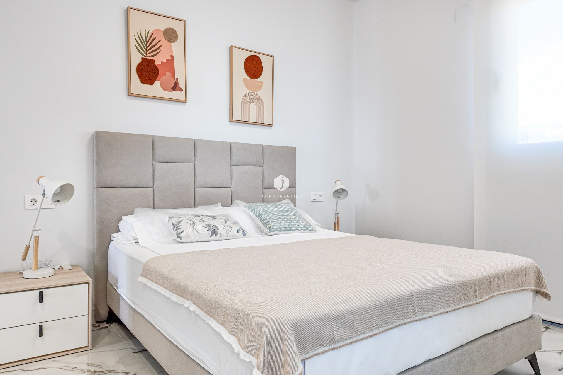 Resale - Apartment / flat -
Orihuela Costa - Costa Blanca