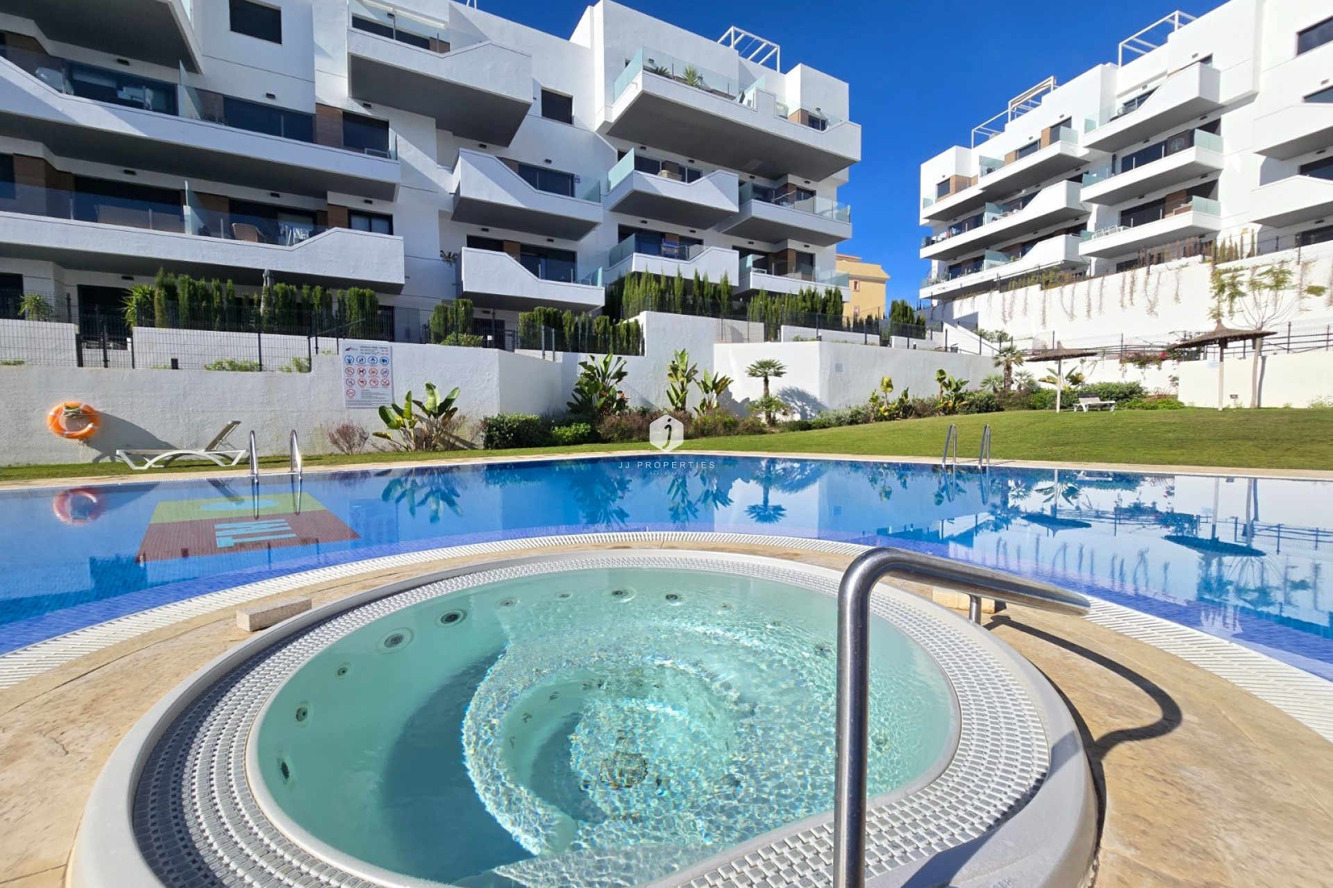Resale - Apartment / flat -
Orihuela Costa - Costa Blanca