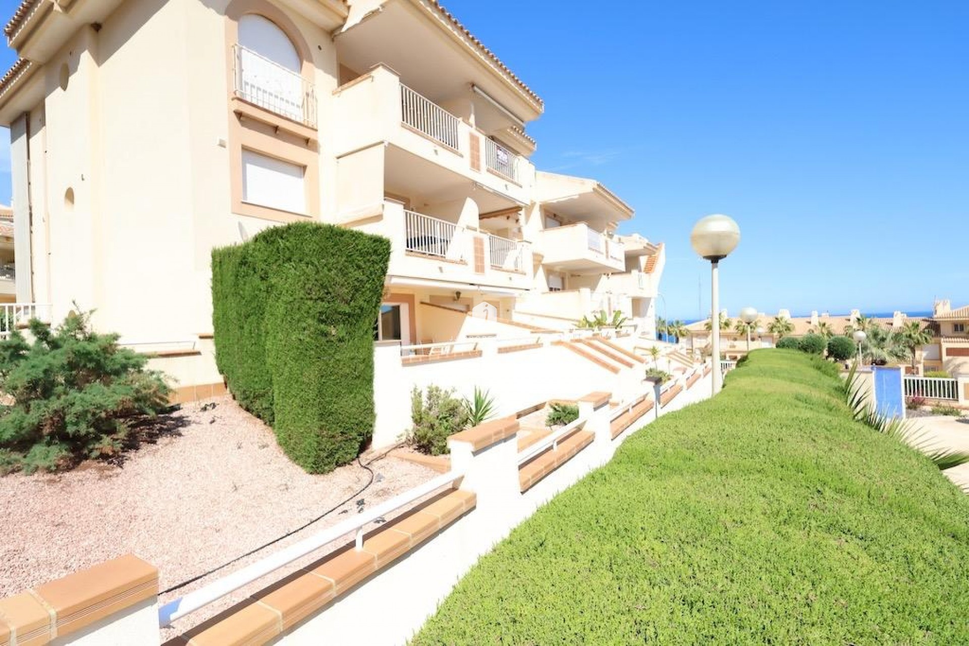 Resale - Apartment / flat -
Orihuela Costa - Costa Blanca