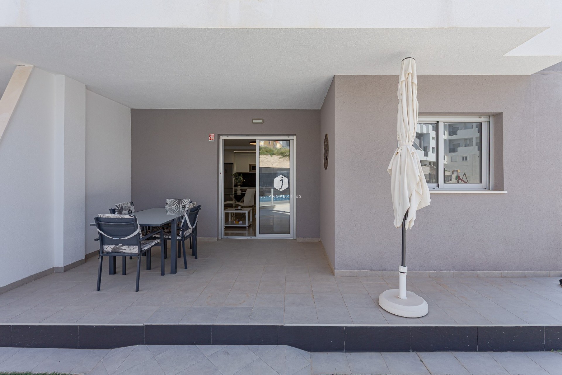 Resale - Apartment / flat -
Orihuela Costa - Costa Blanca