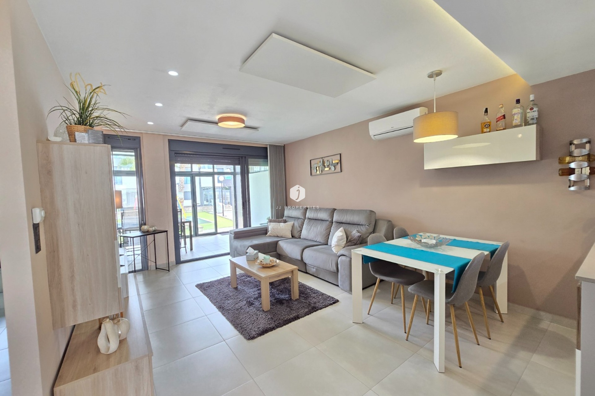 Resale - Apartment / flat -
Orihuela Costa - Costa Blanca