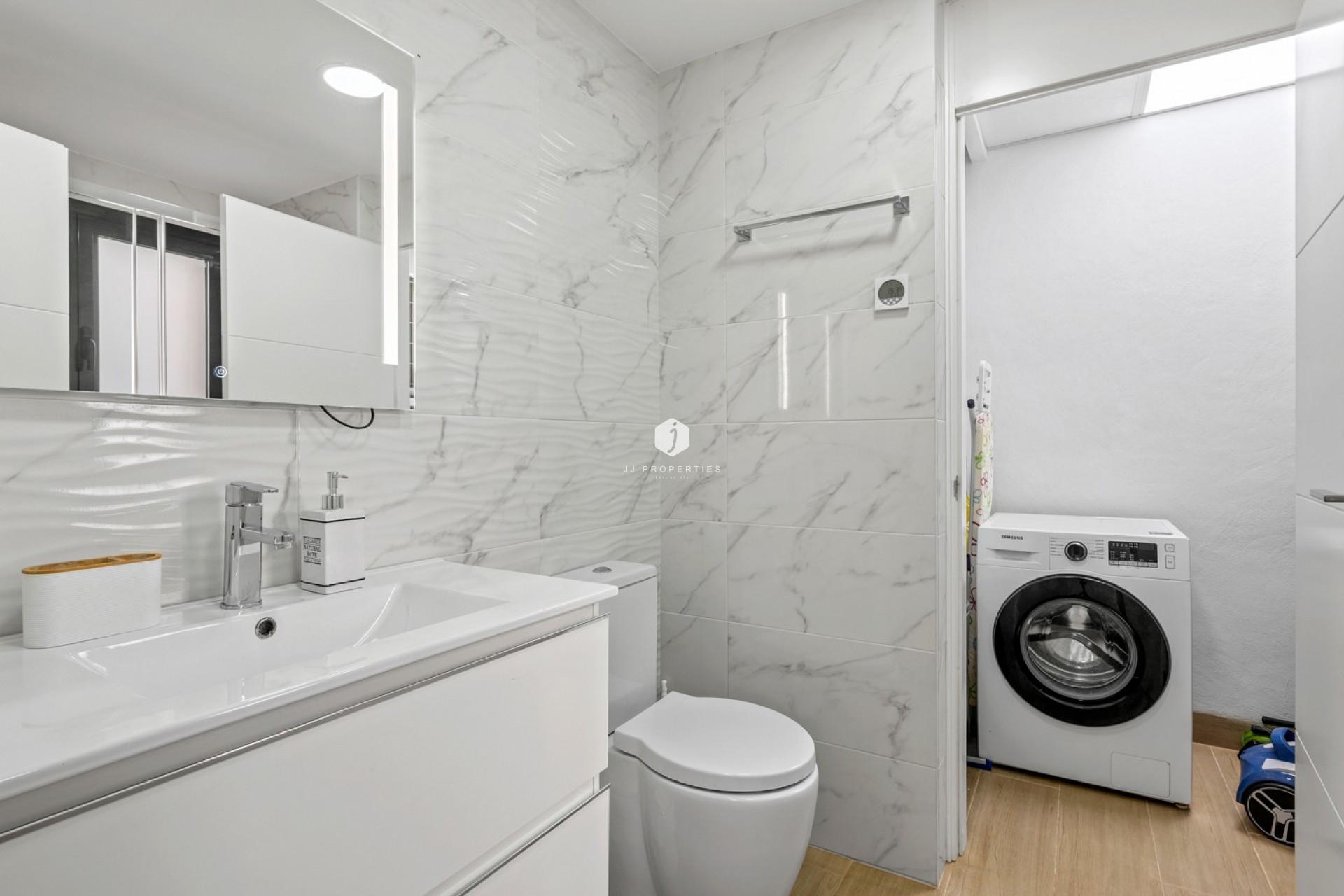 Resale - Apartment / flat -
Orihuela Costa - Costa Blanca