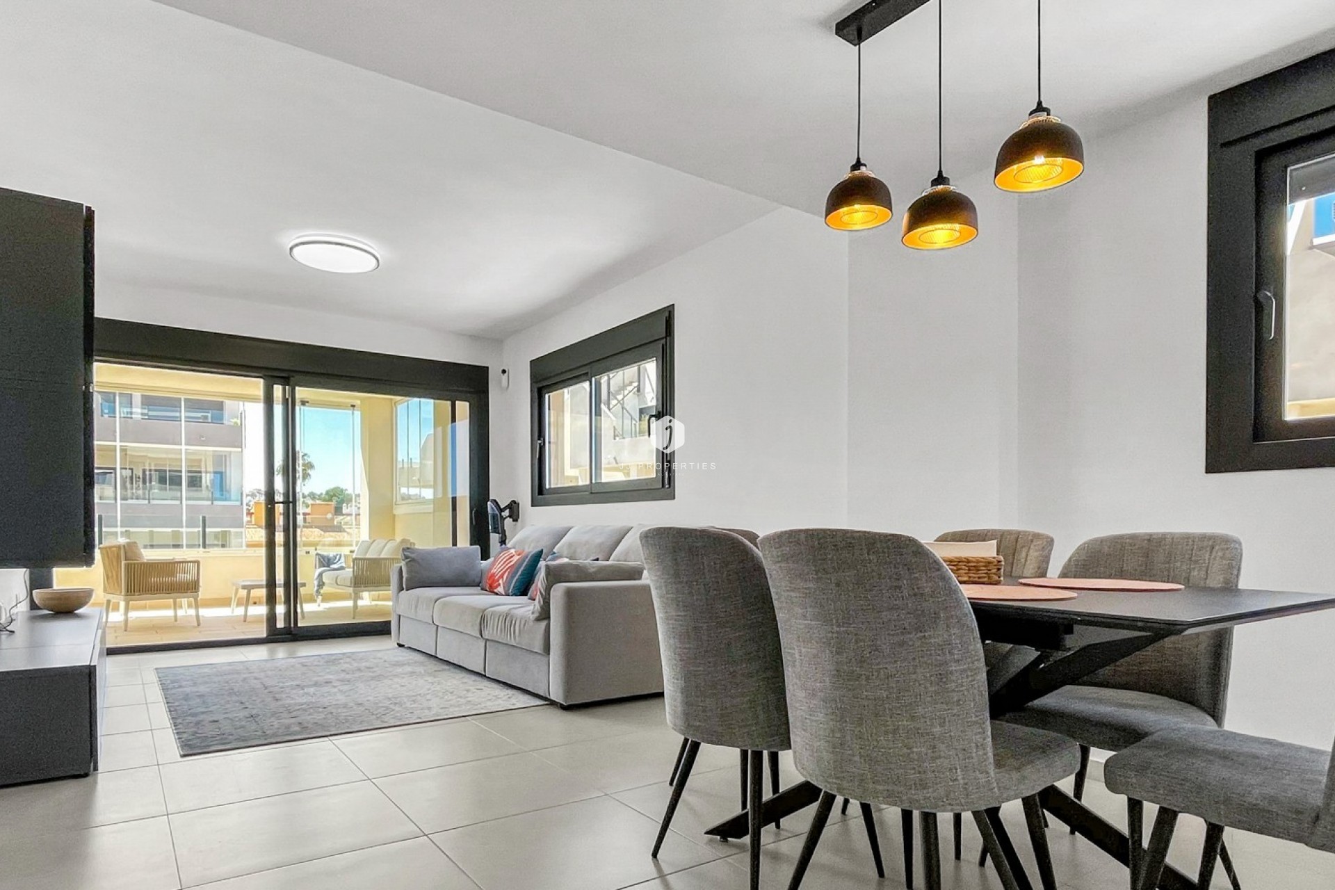 Resale - Apartment / flat -
Orihuela Costa - Costa Blanca