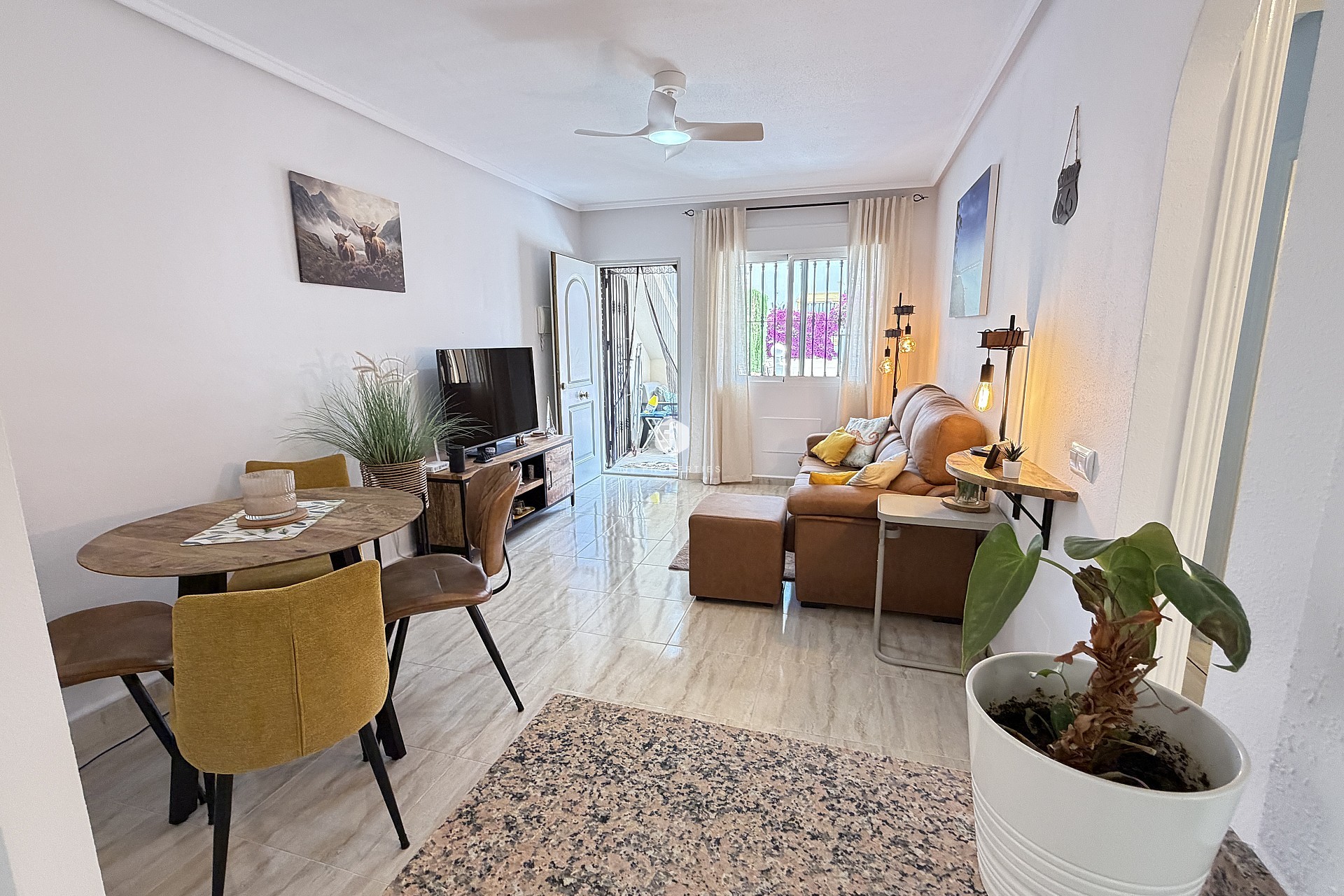 Resale - Apartment / flat -
Orihuela Costa - Costa Blanca