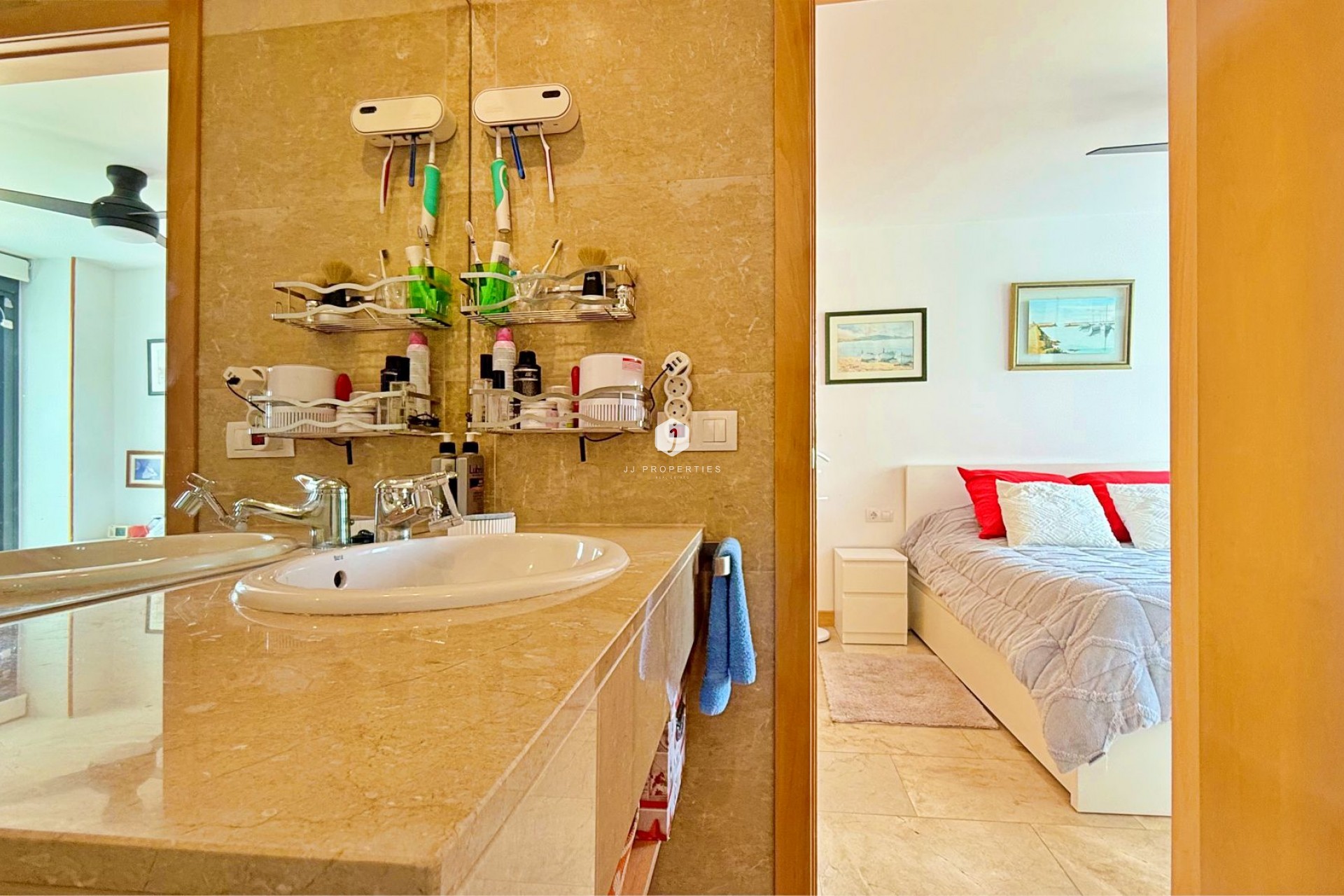 Resale - Apartment / flat -
Orihuela Costa - Costa Blanca