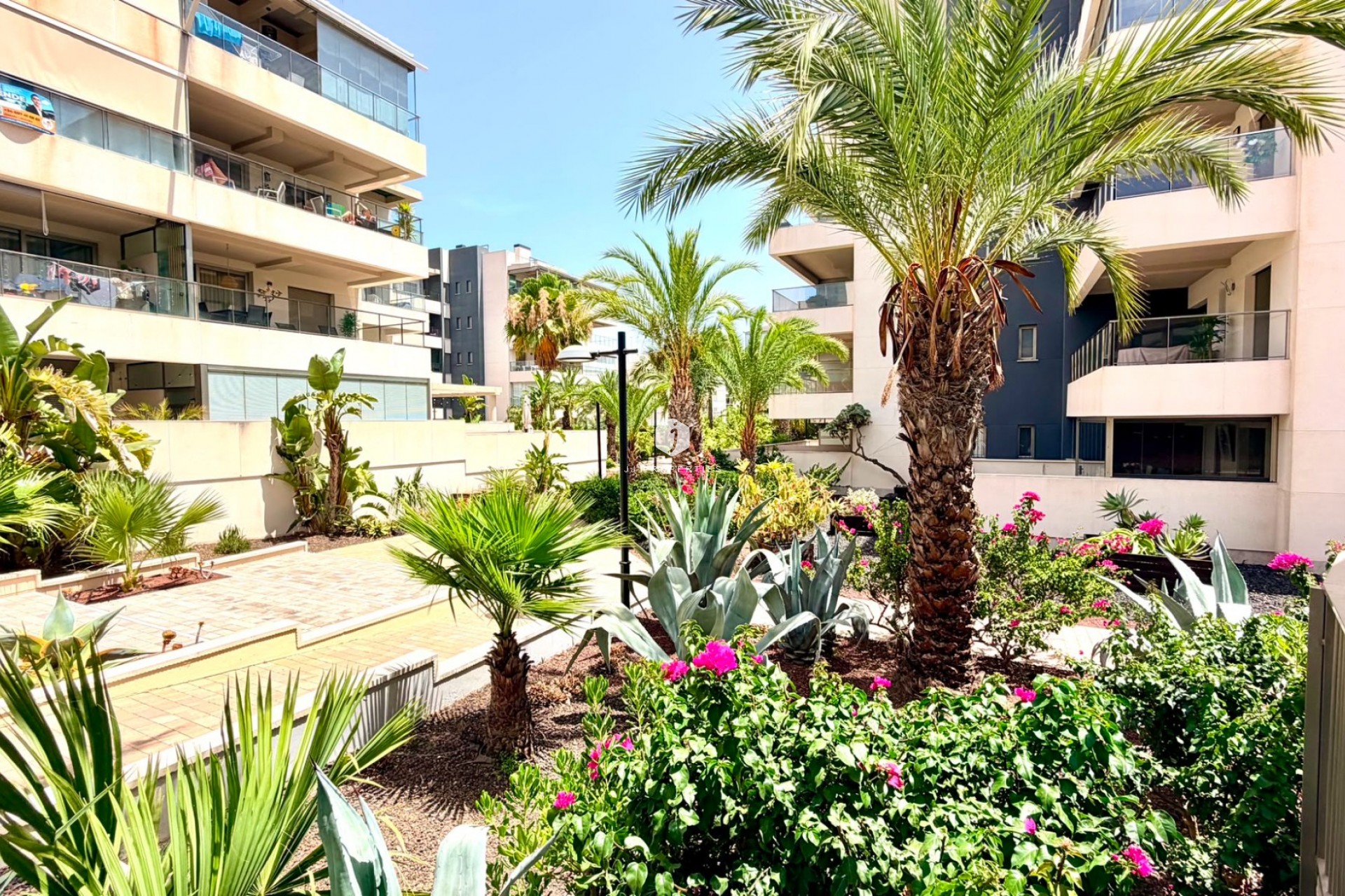 Resale - Apartment / flat -
Orihuela Costa - Costa Blanca