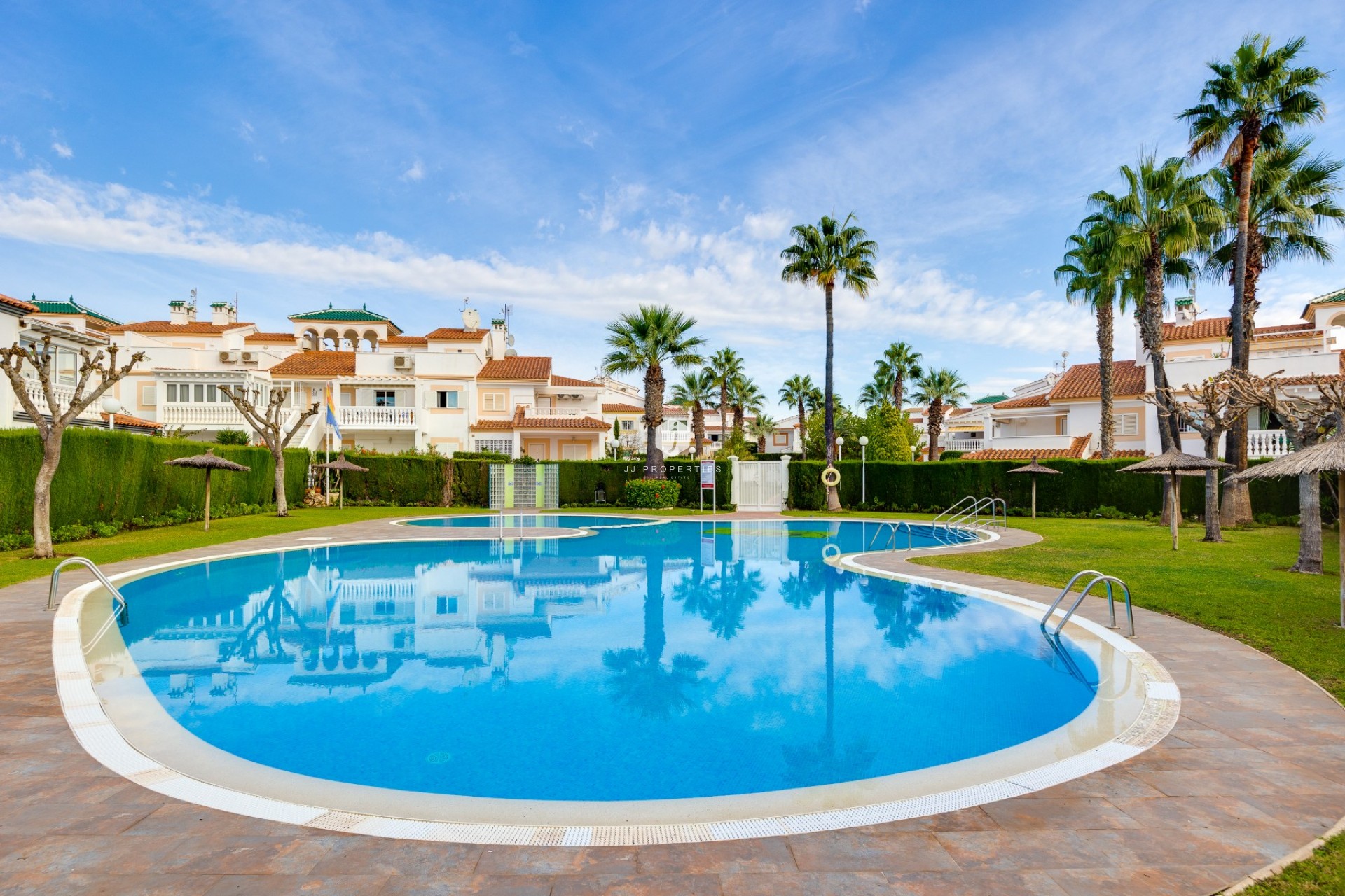 Resale - Apartment / flat -
Orihuela Costa - Costa Blanca