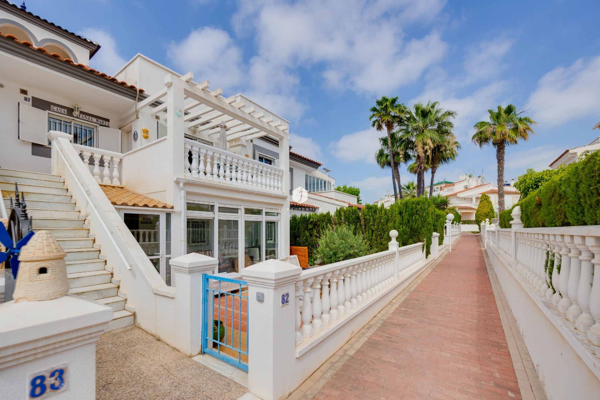 Resale - Apartment / flat -
Orihuela Costa - Costa Blanca