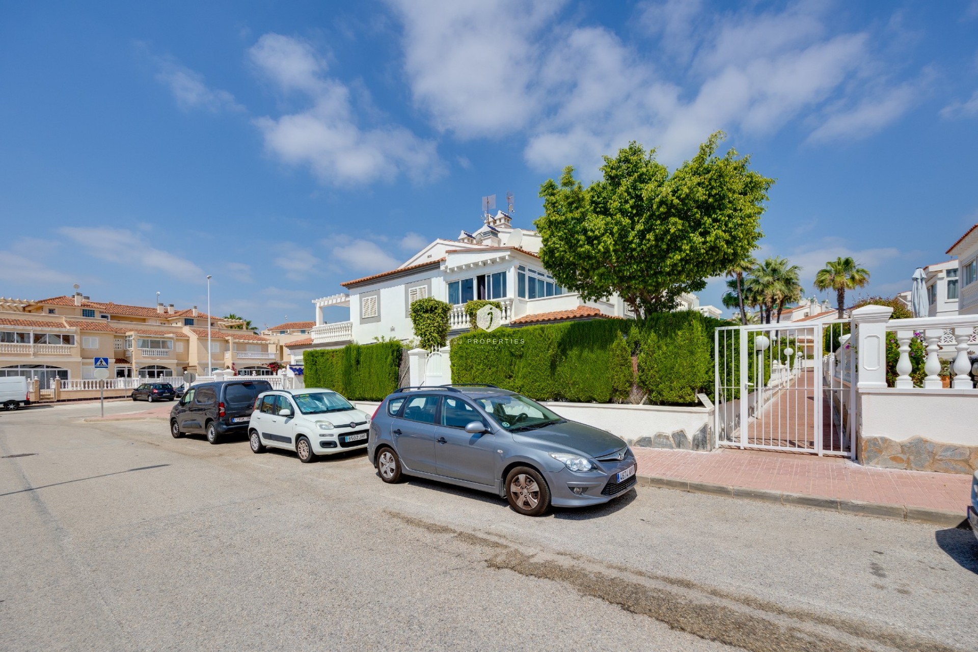 Resale - Apartment / flat -
Orihuela Costa - Costa Blanca