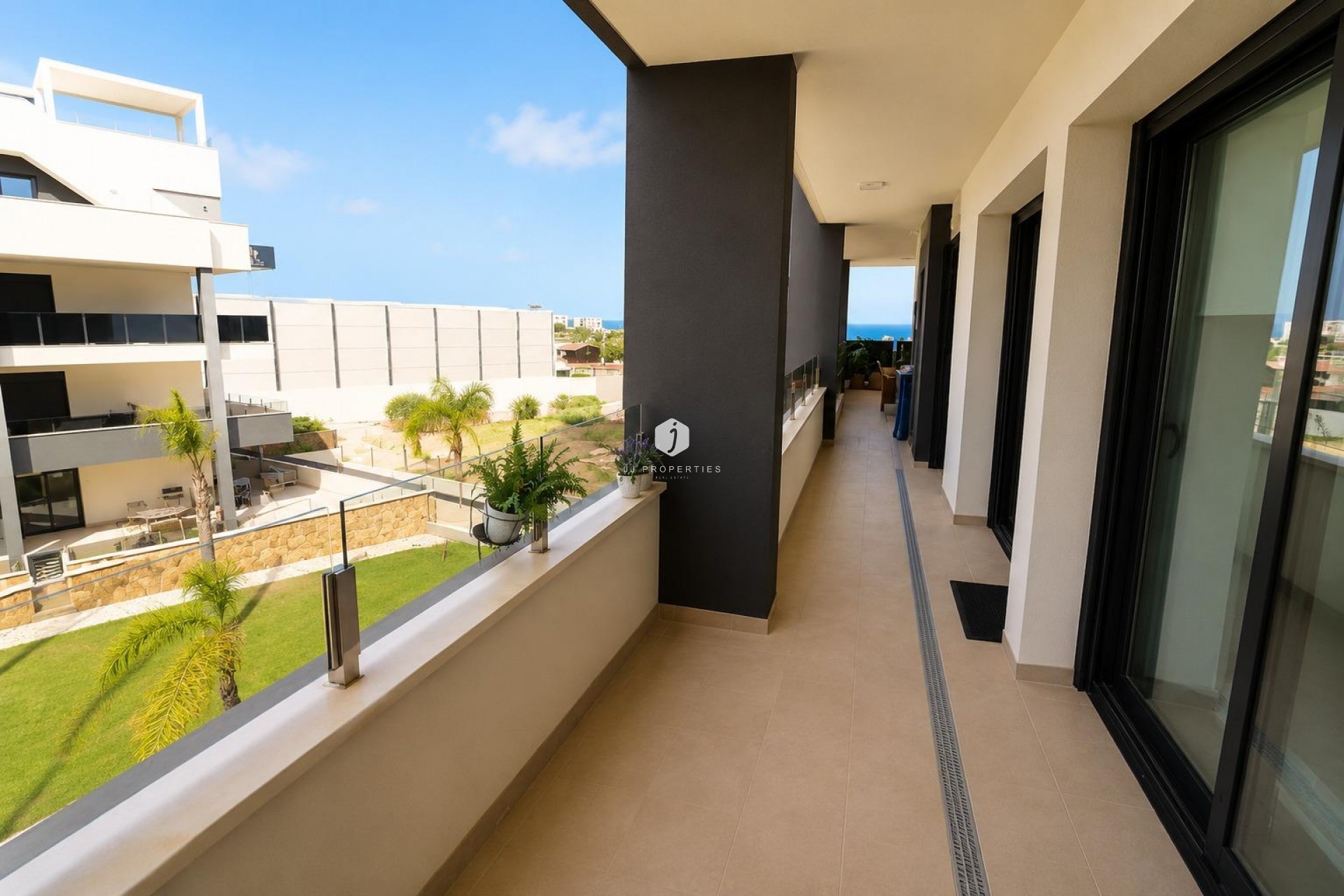 Resale - Apartment / flat -
Orihuela Costa - Costa Blanca