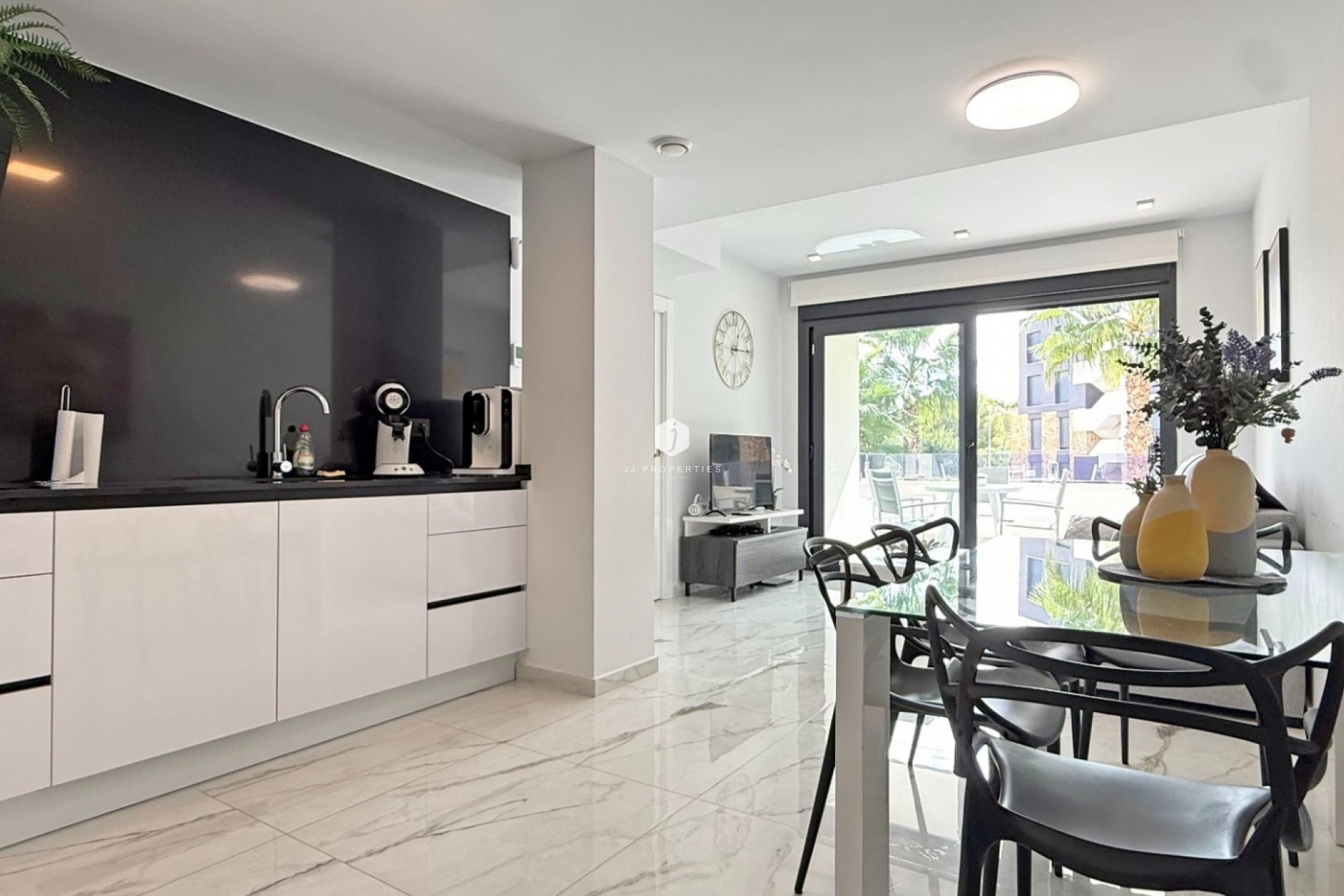 Resale - Apartment / flat -
Orihuela Costa - Costa Blanca