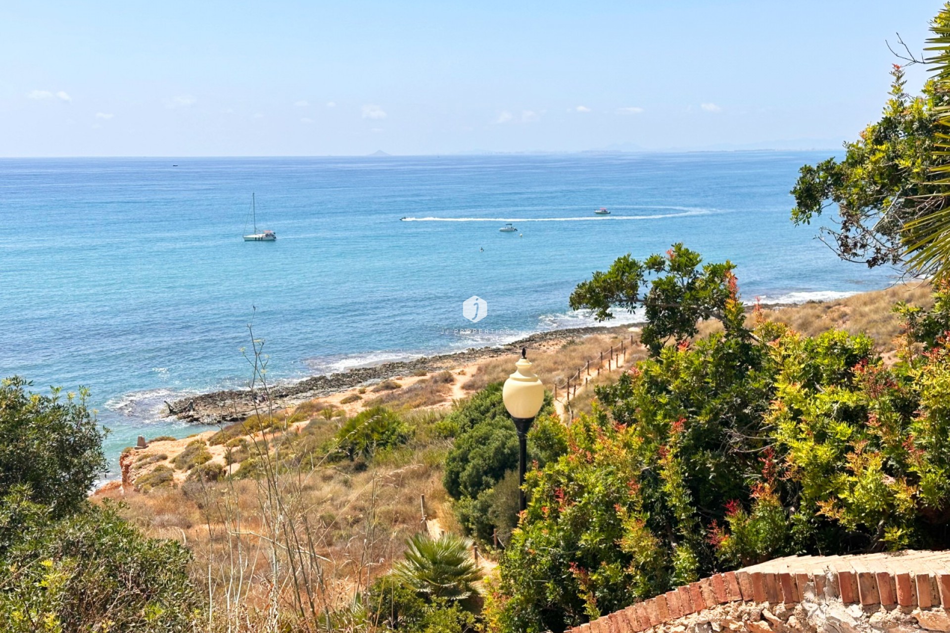Resale - Apartment / flat -
Orihuela Costa - Costa Blanca