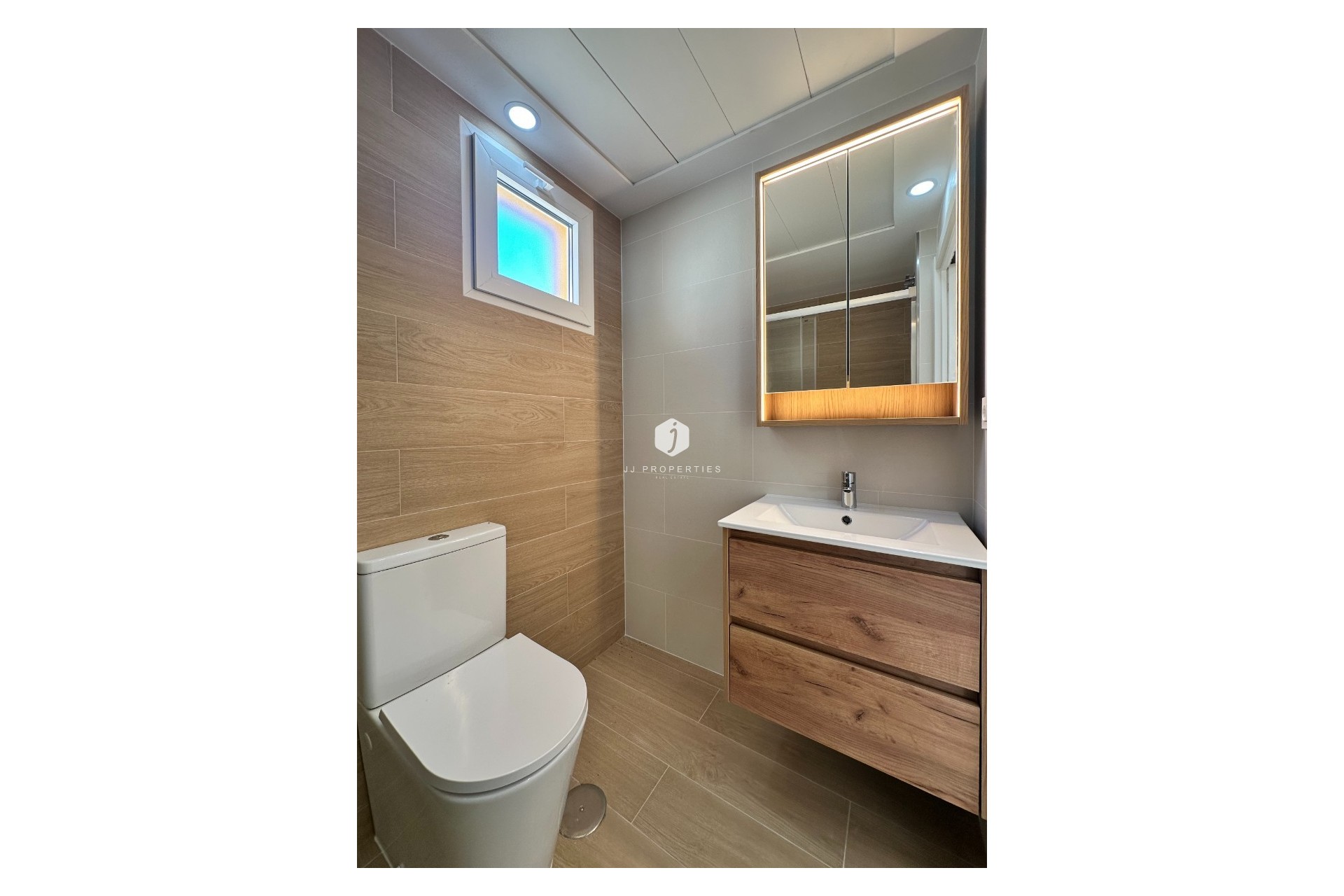 Resale - Apartment / flat -
Orihuela Costa - Costa Blanca