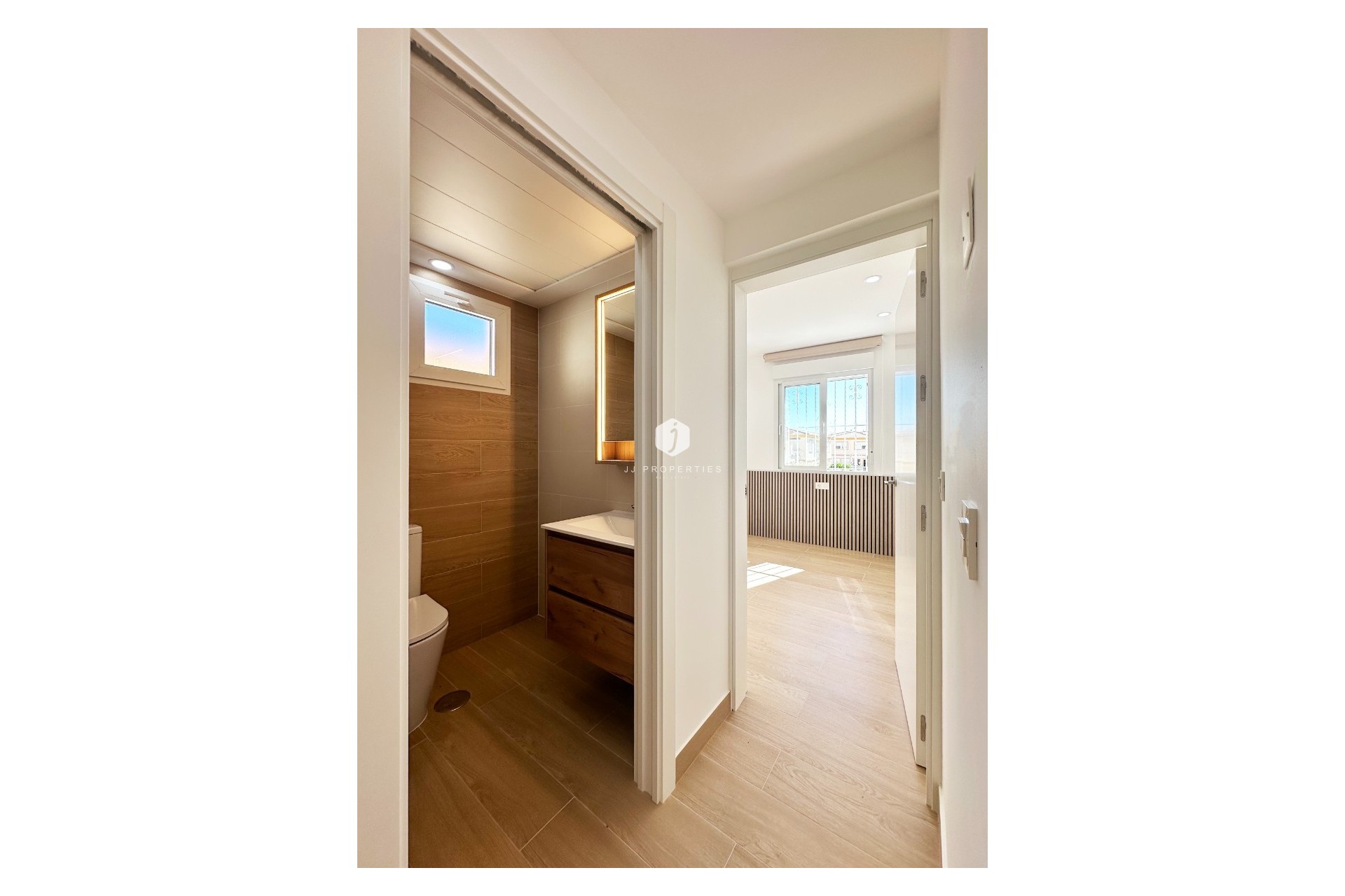 Resale - Apartment / flat -
Orihuela Costa - Costa Blanca