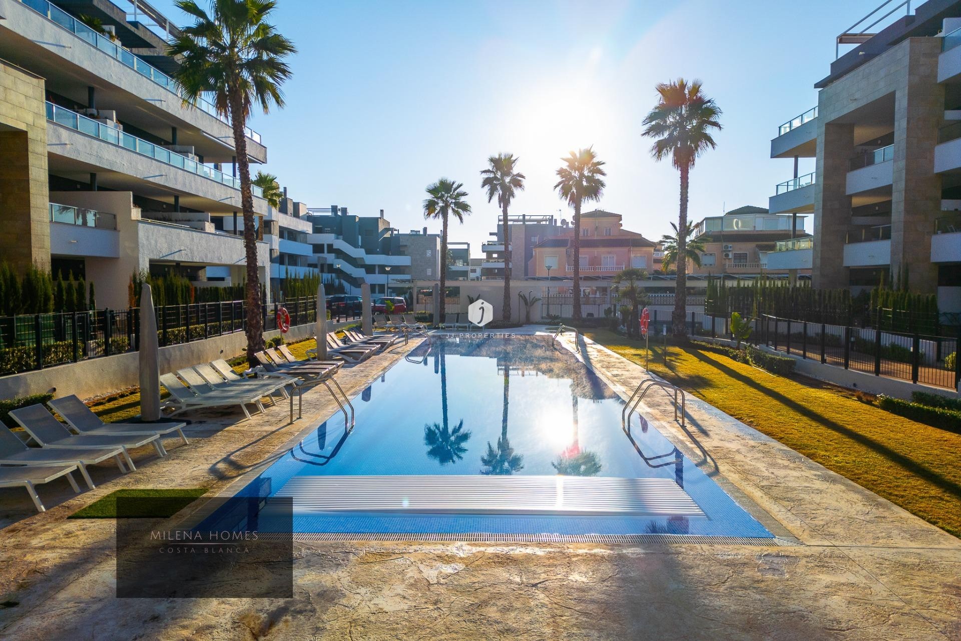 Resale - Apartment / flat -
Orihuela Costa - La Zenia