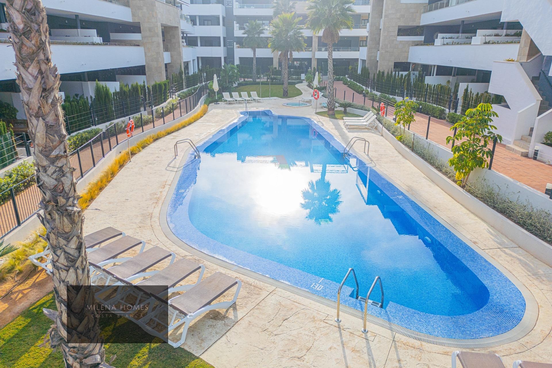 Resale - Apartment / flat -
Orihuela Costa - La Zenia
