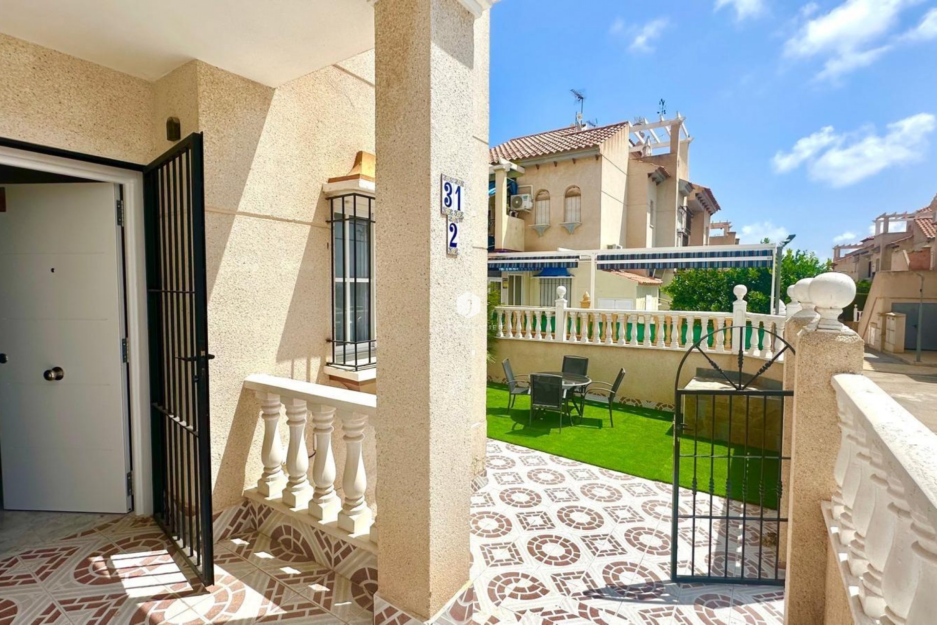 Resale - Apartment / flat -
Orihuela Costa - Playa Flamenca