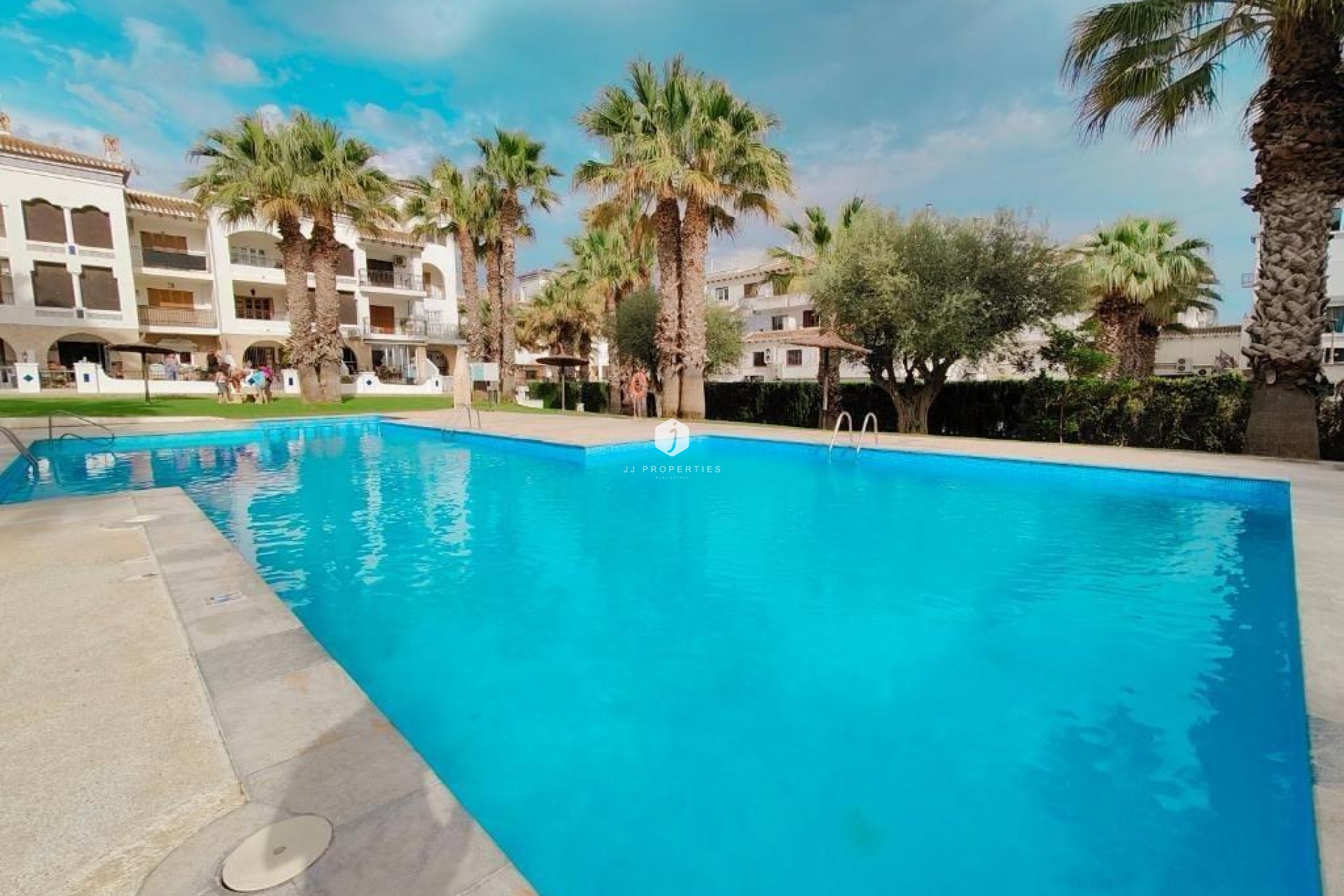 Resale - Apartment / flat -
Orihuela Costa - Villamartín