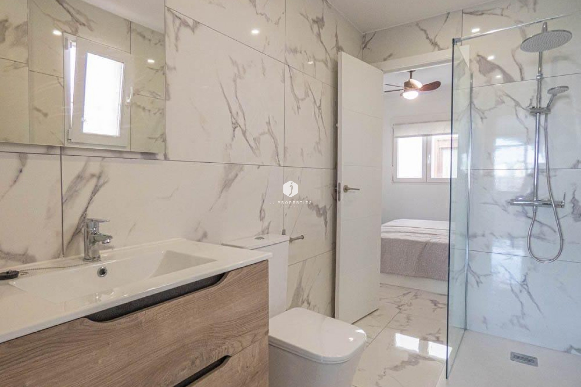 Resale - Apartment / flat -
Orihuela Costa - Villamartín