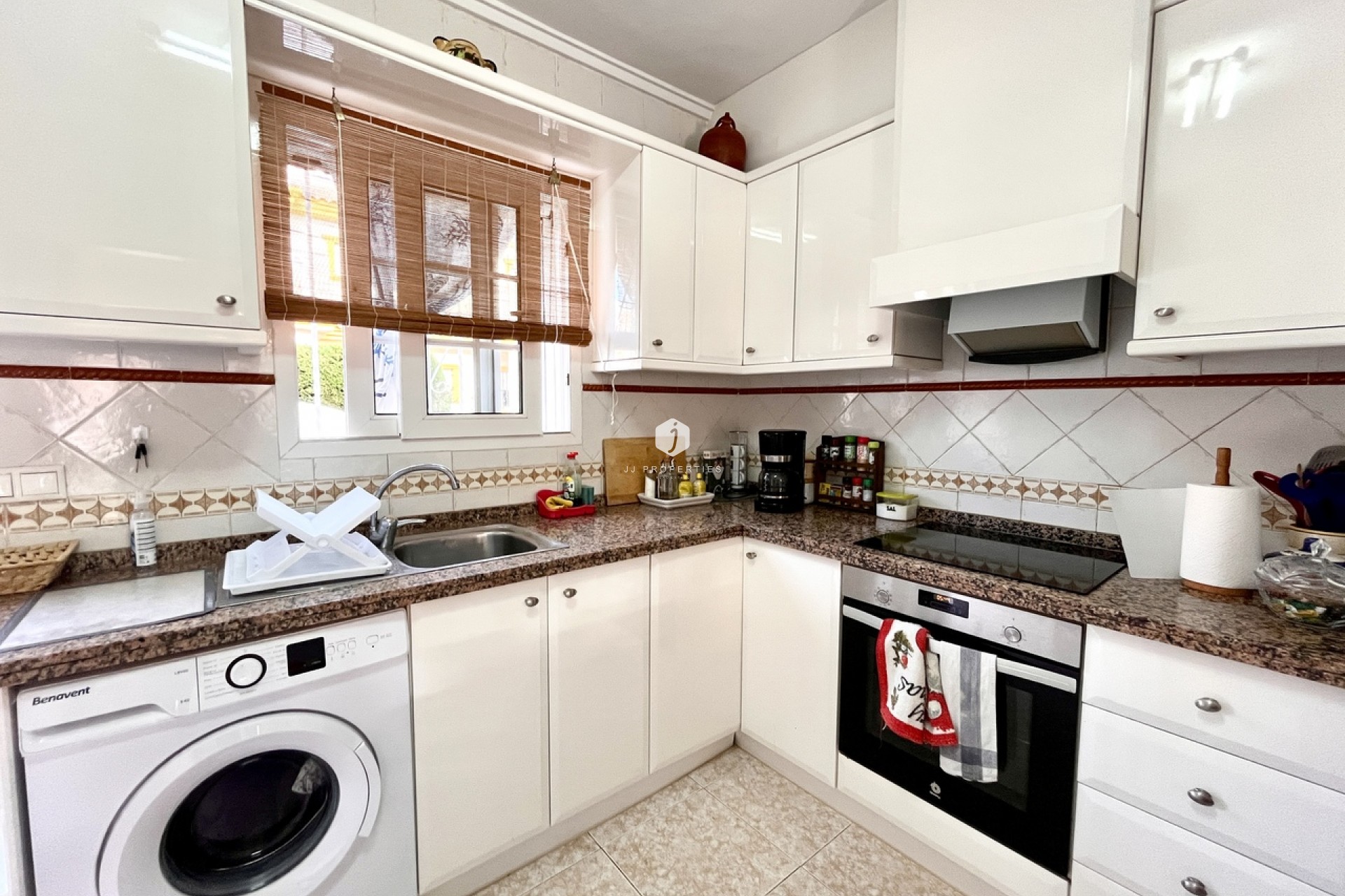 Resale - Apartment / flat -
Playa Flamenca - Costa Blanca