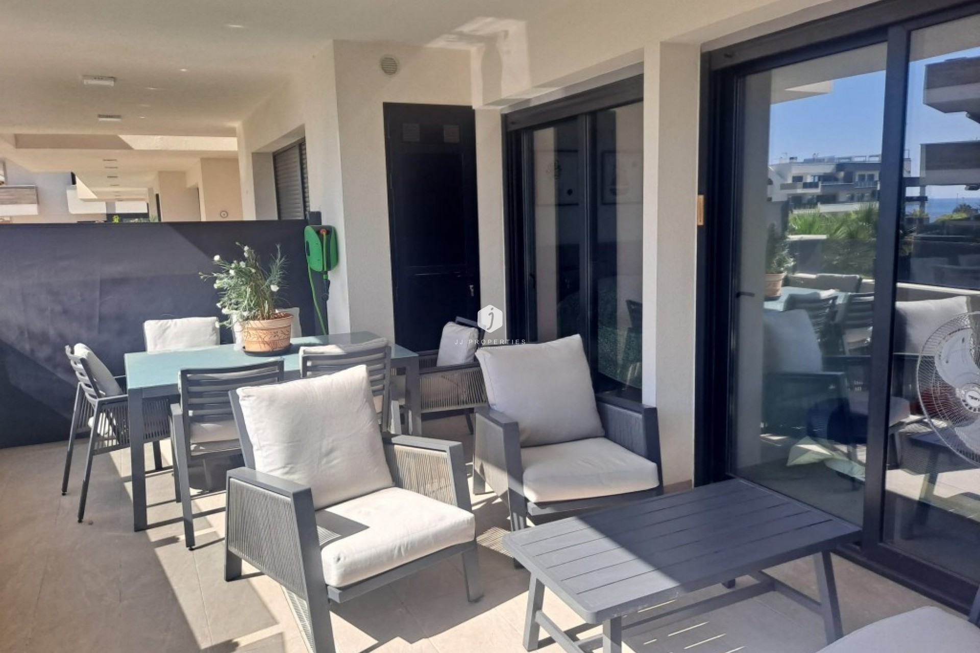 Resale - Apartment / flat -
Playa Flamenca - Costa Blanca