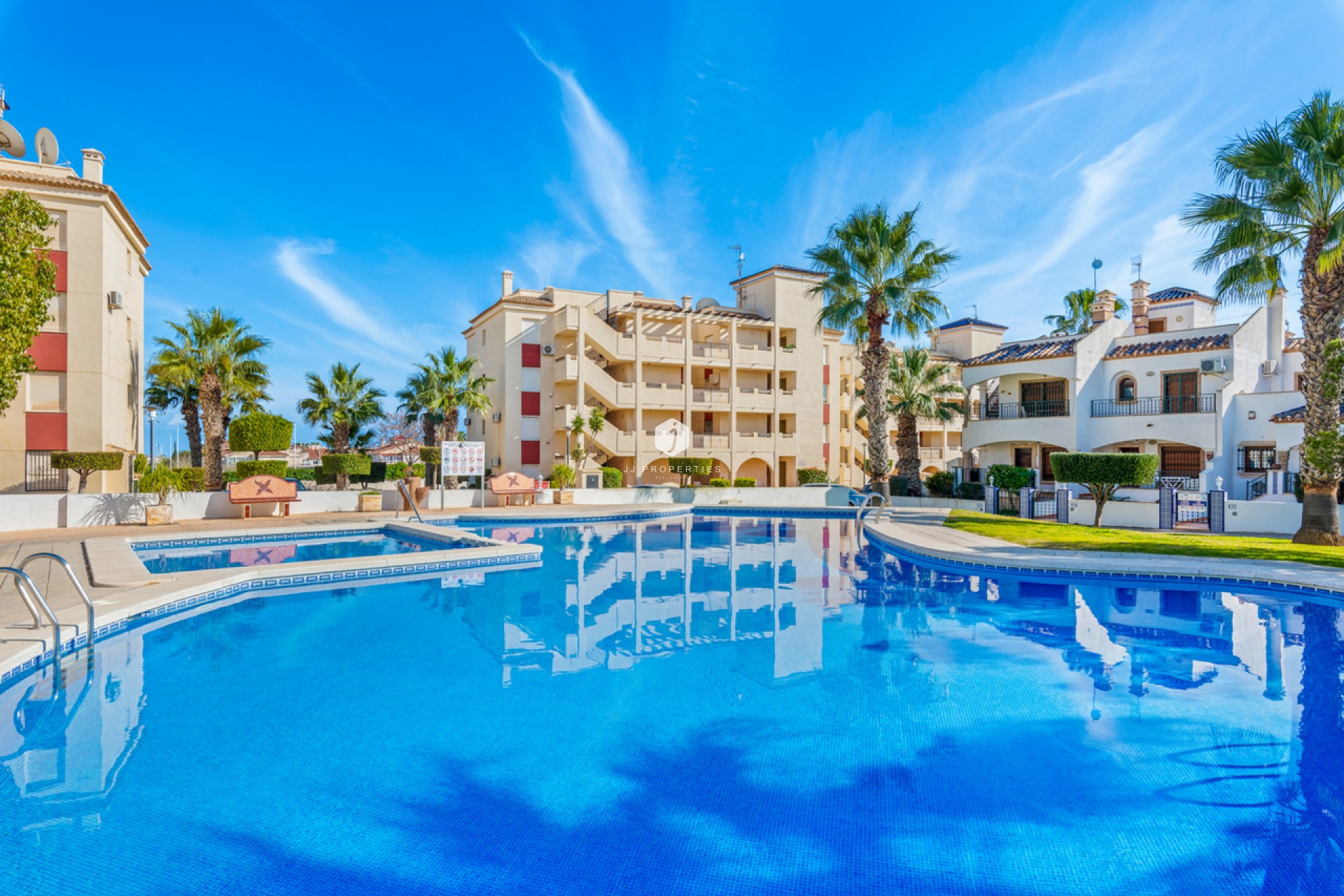 Resale - Apartment / flat -
Playa Flamenca - Costa Blanca