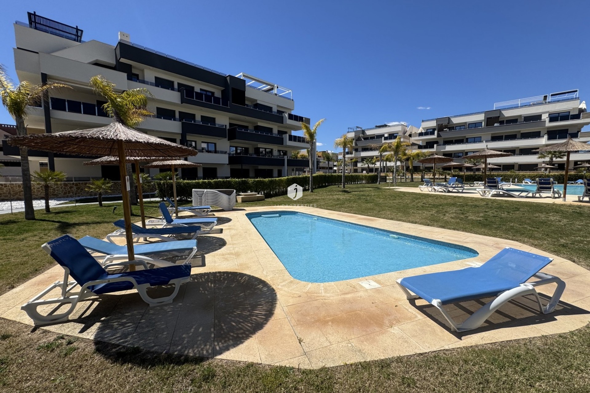 Resale - Apartment / flat -
Playa Flamenca - Costa Blanca