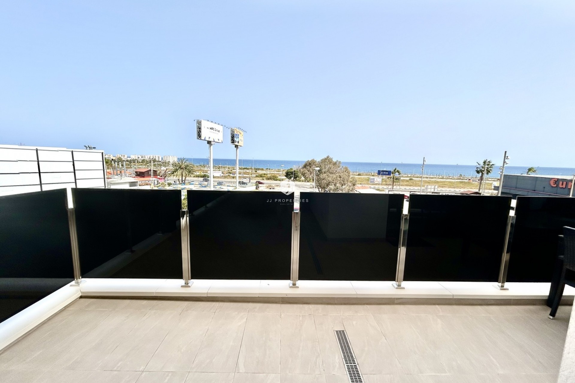 Resale - Apartment / flat -
Playa Flamenca - Costa Blanca