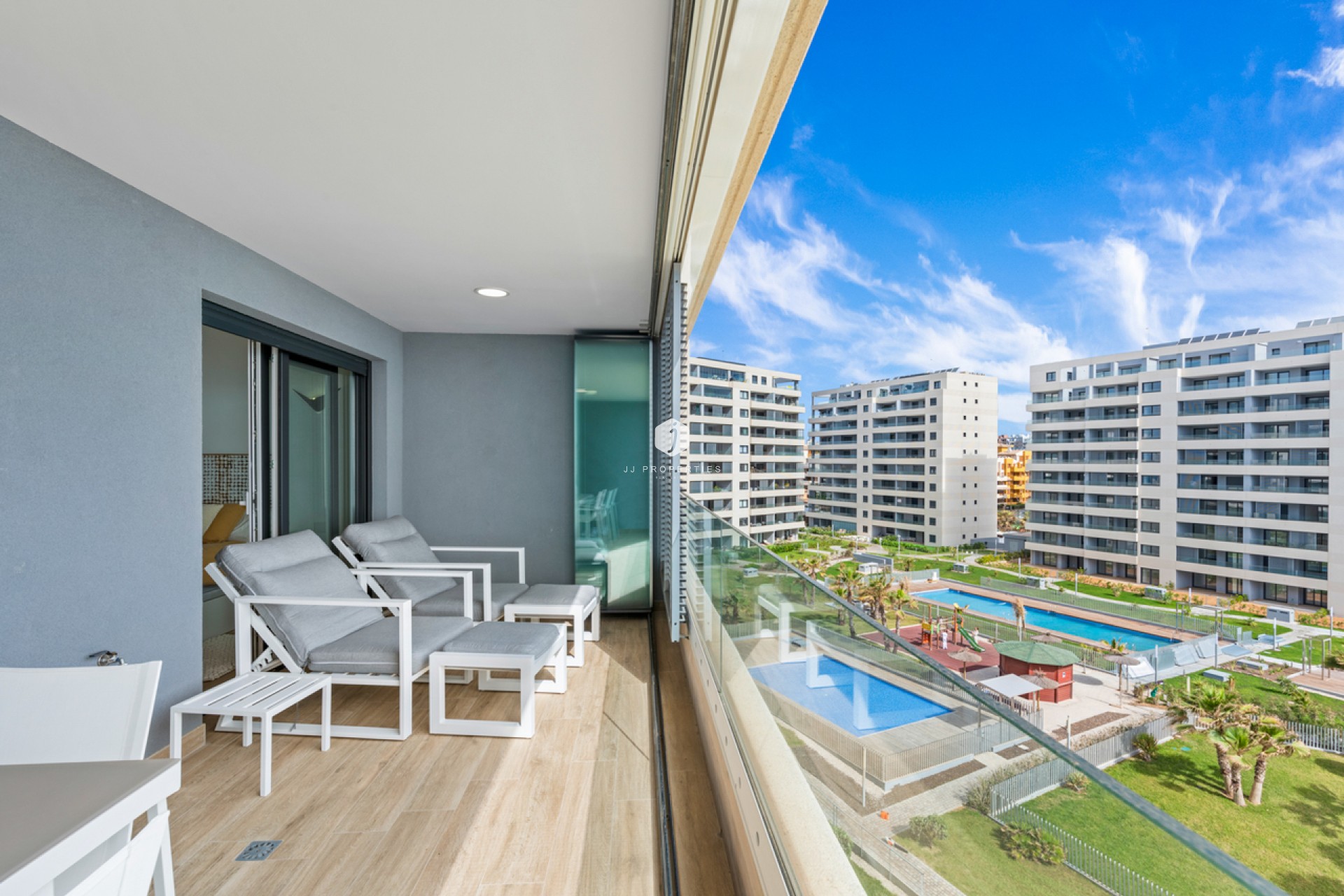 Resale - Apartment / flat -
Punta Prima - Costa Blanca