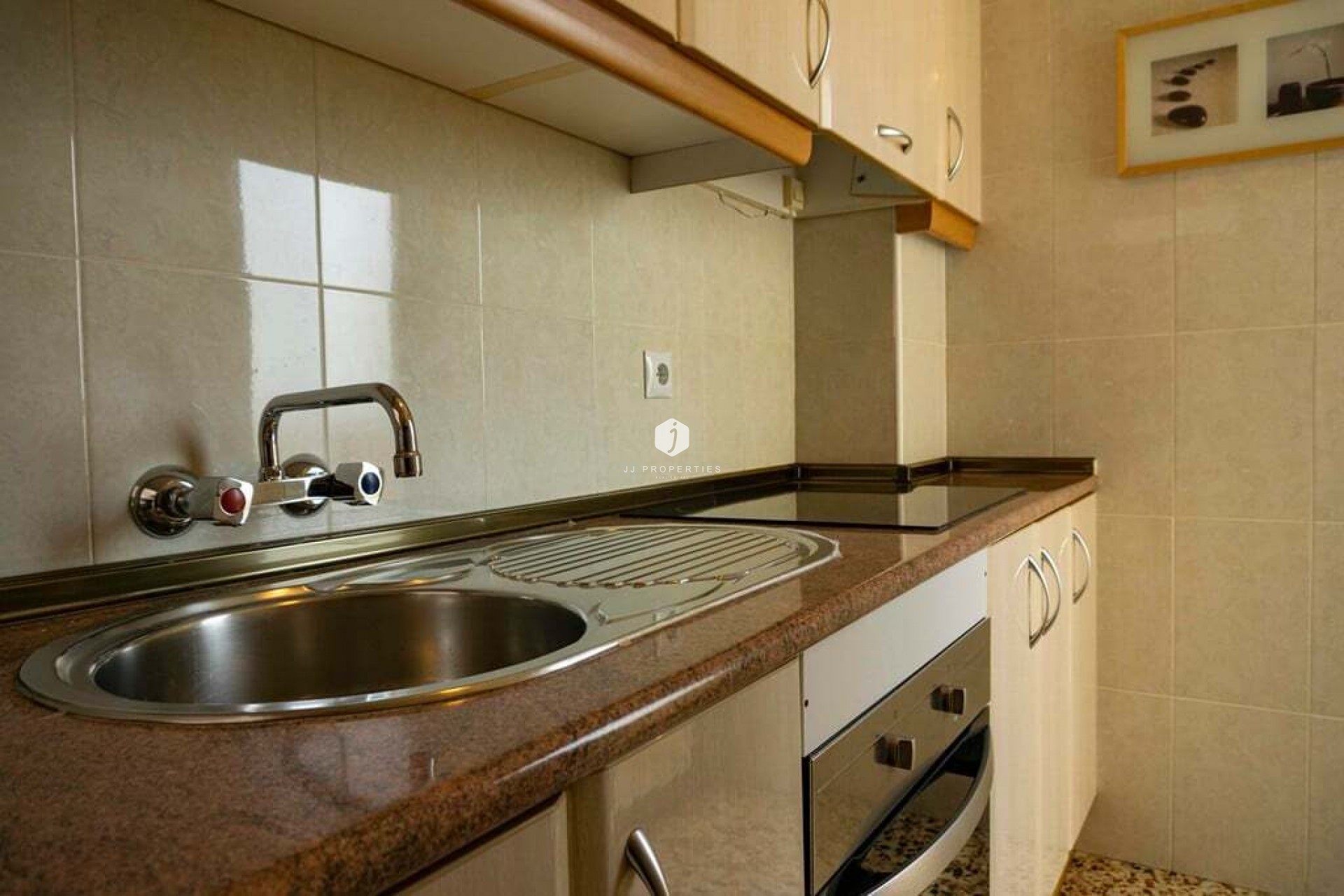 Resale - Apartment / flat -
Punta Prima - Costa Blanca