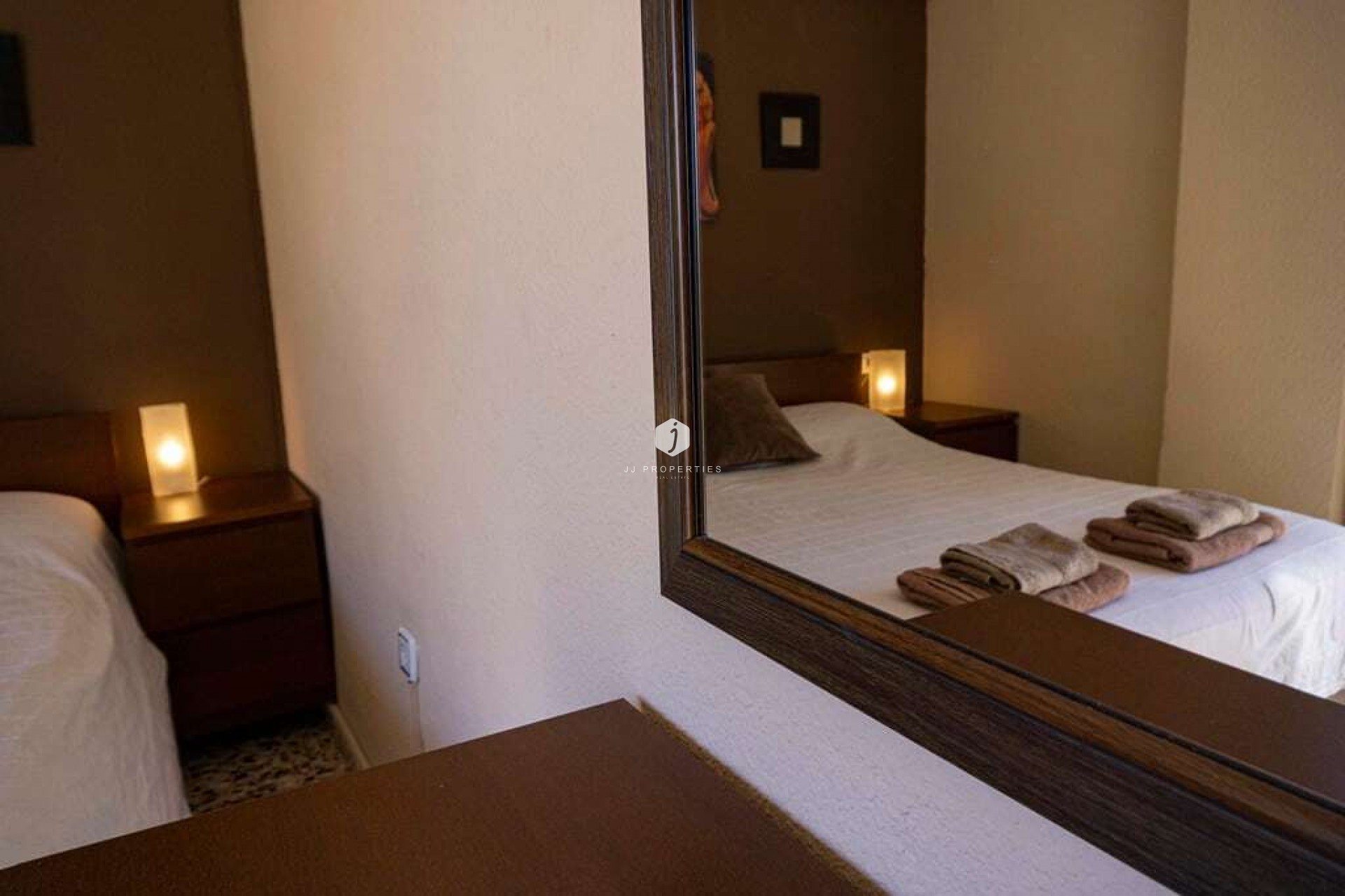 Resale - Apartment / flat -
Punta Prima - Costa Blanca