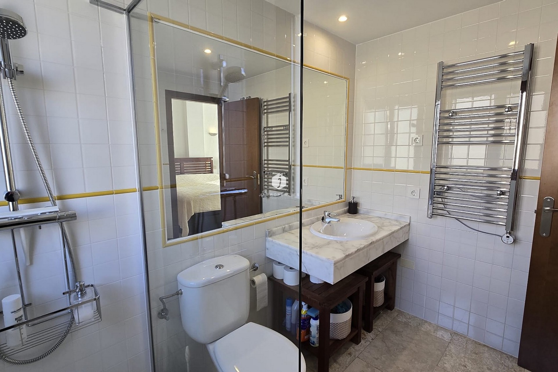 Resale - Apartment / flat -
Punta Prima - Costa Blanca